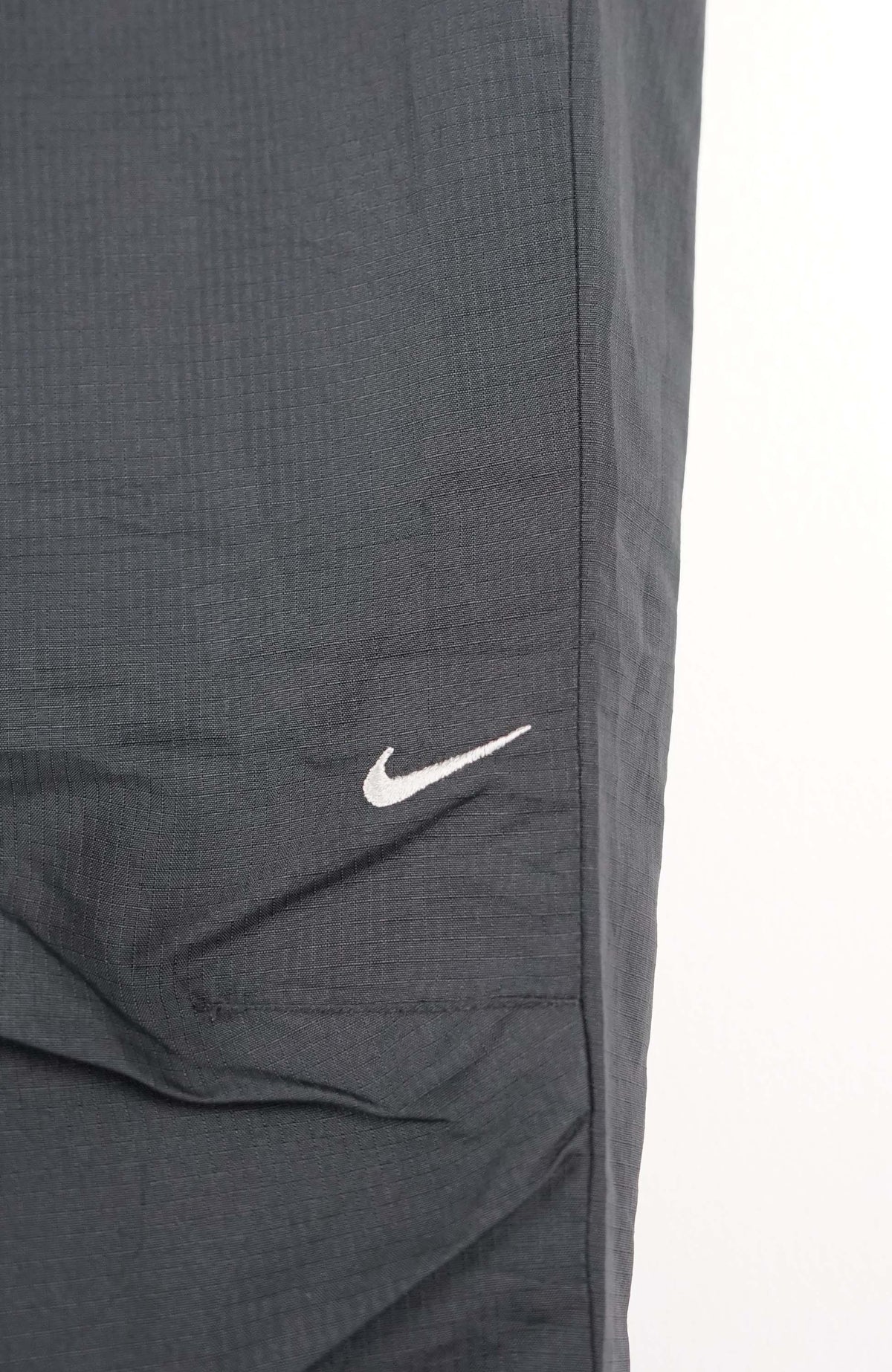 VINTAGE NIKE TRACK PANTS (L)