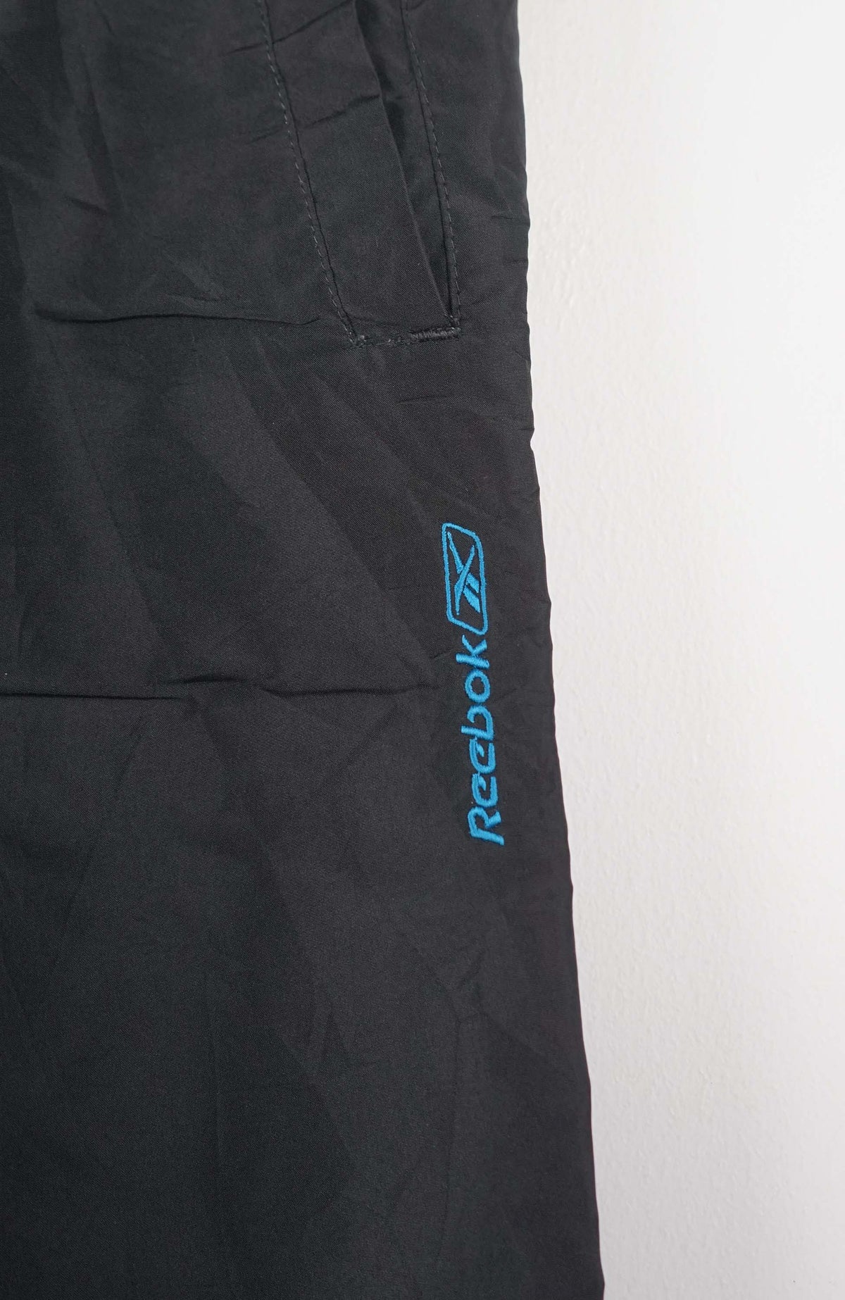 VINTAGE REEBOK TRACK PANTS (XS)