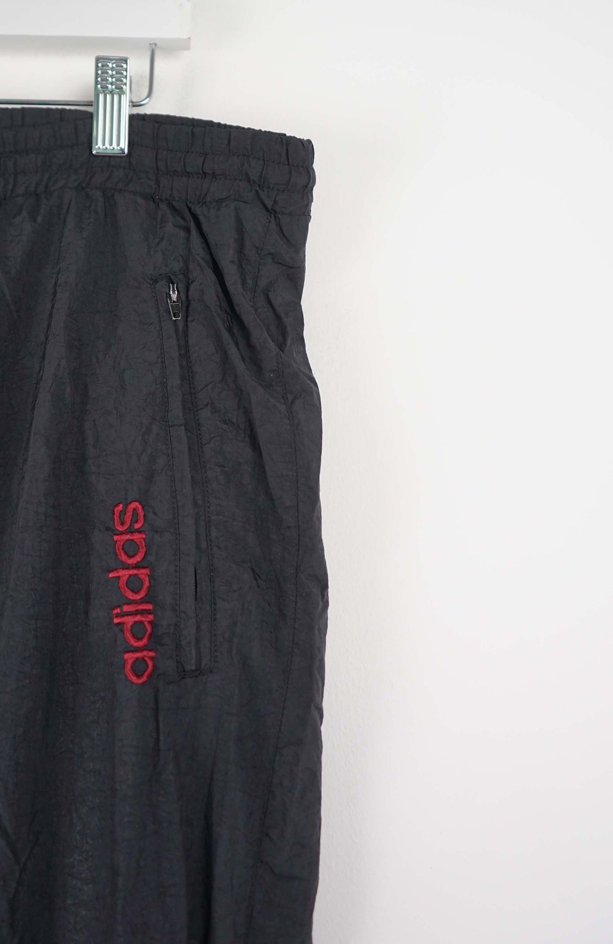 VINTAGE ADIDAS TRACK PANTS (XL)