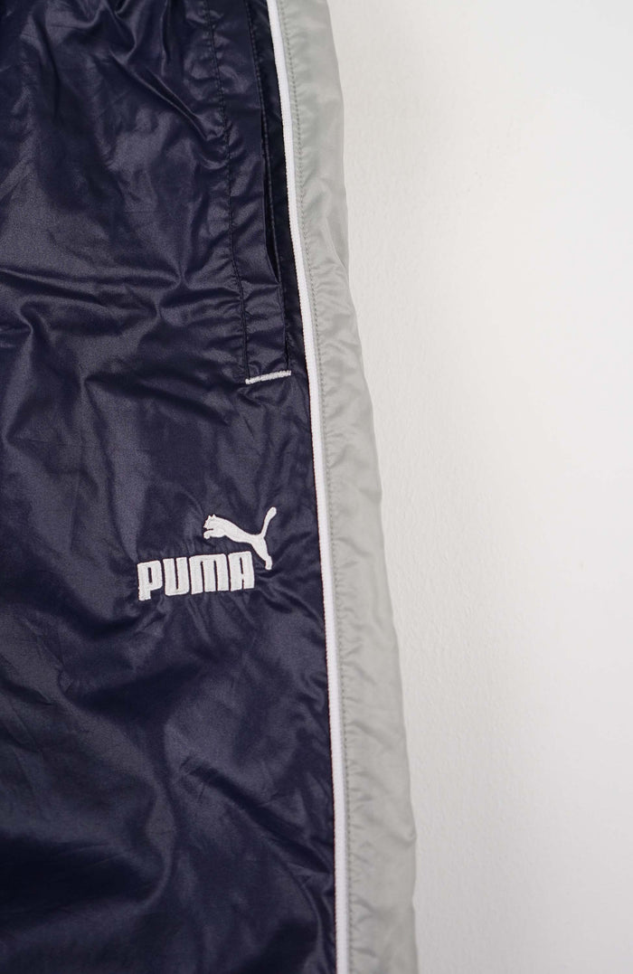 VINTAGE PUMA TRACK PANTS (XS)