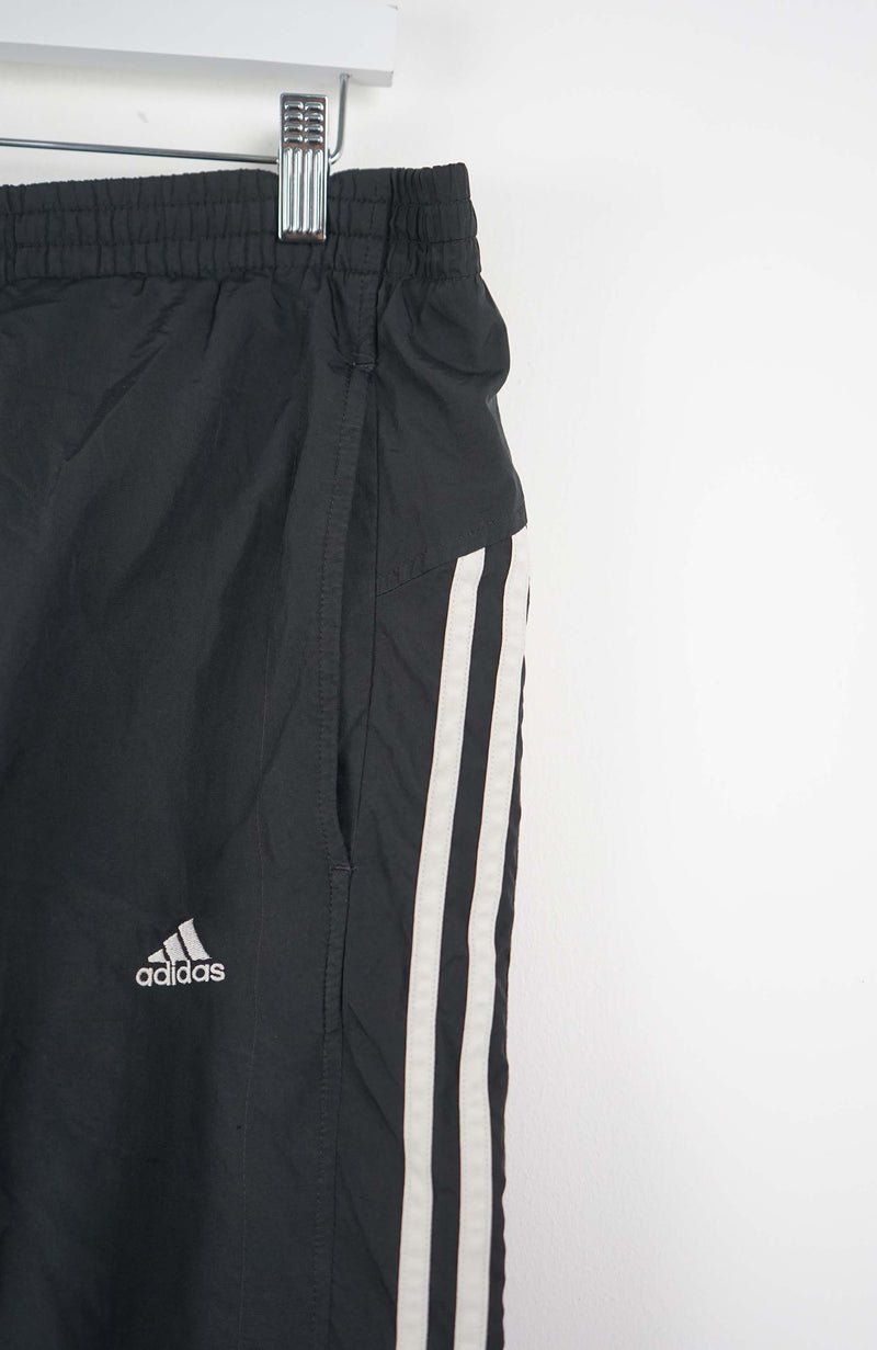 VINTAGE ADIDAS TRACK PANTS (XL)