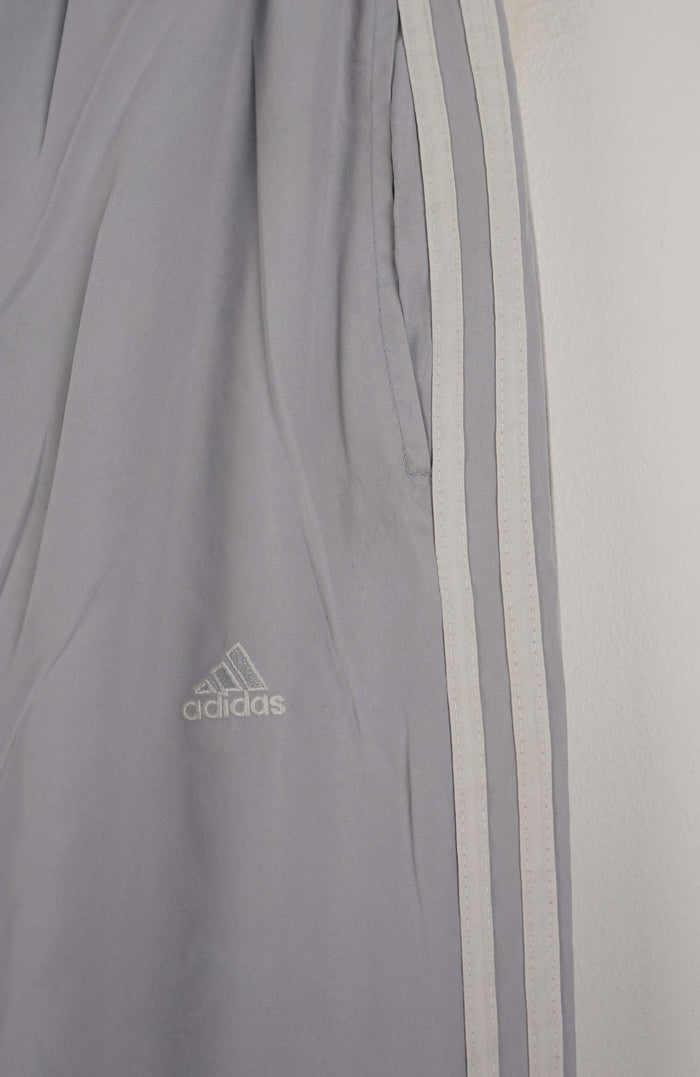 VINTAGE ADIDAS TRACK PANTS (M)
