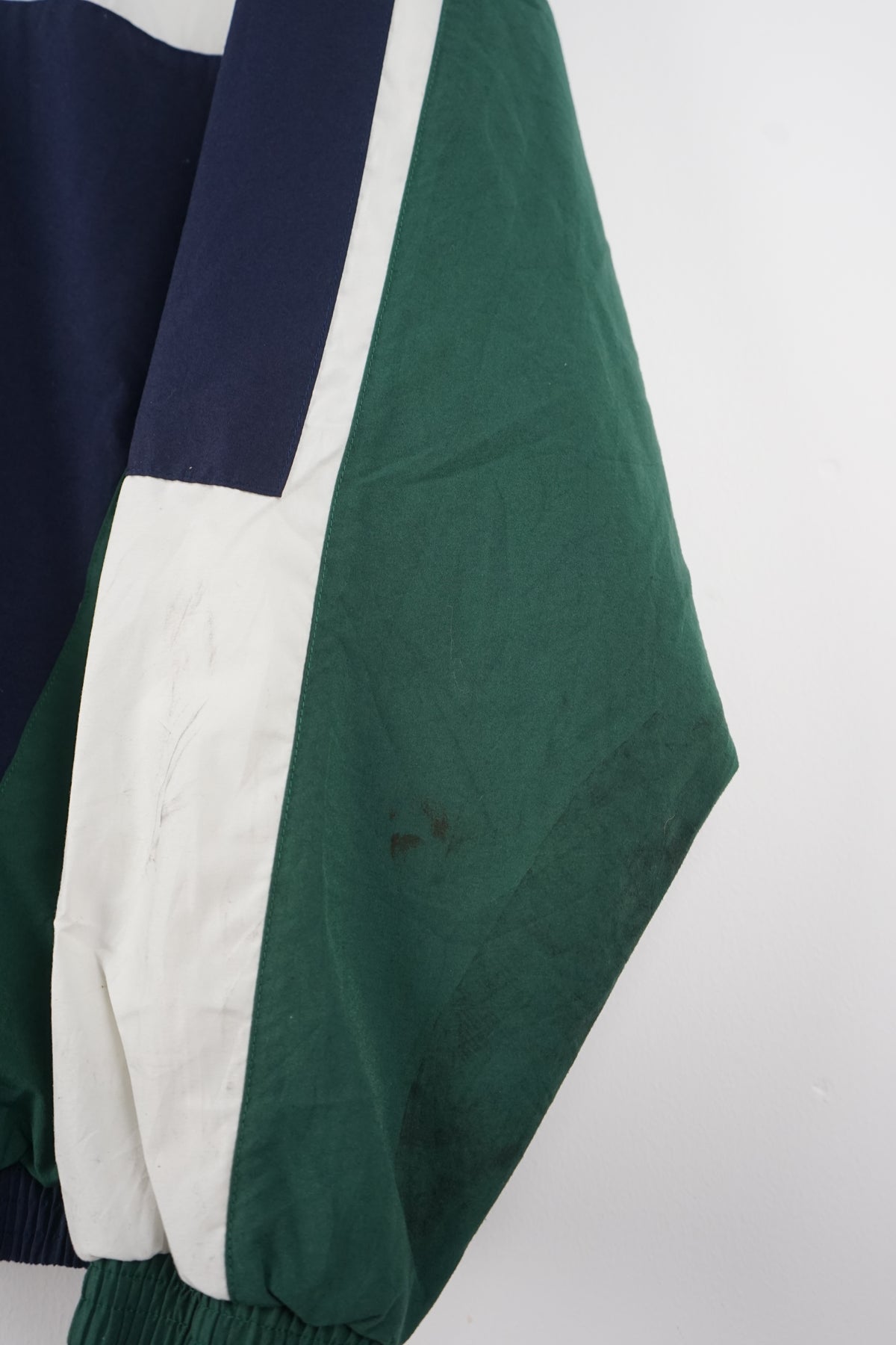 VINTAGE REEBOK WINDBREAKER (XL)