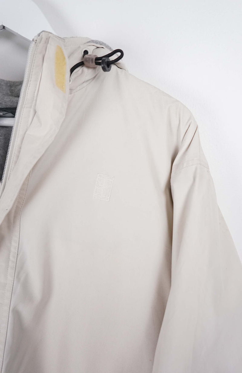 VINTAGE NIKE JACKET (L)