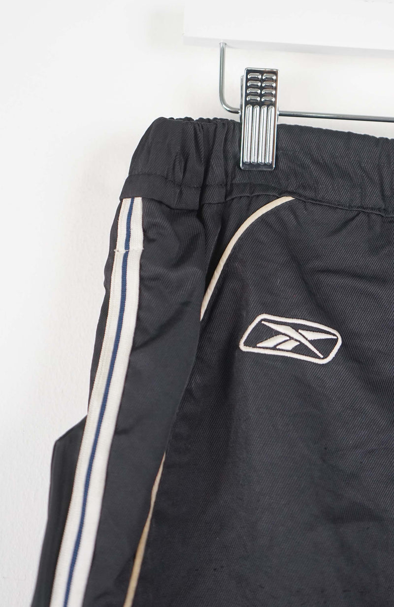 VINTAGE REEBOK TRACK PANTS (L)