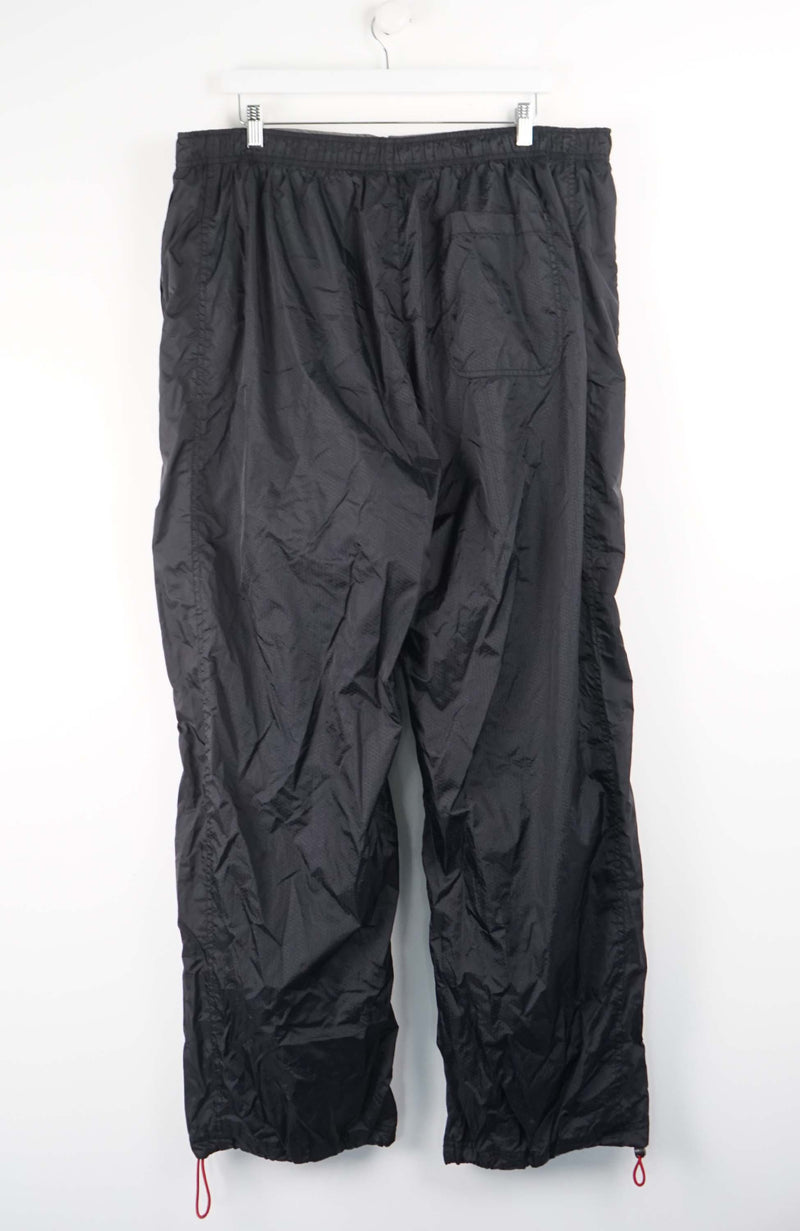 VINTAGE NIKE TRACK PANTS (XXXL)