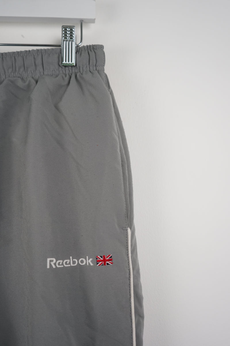 VINTAGE REEBOK TRACK PANTS (M)