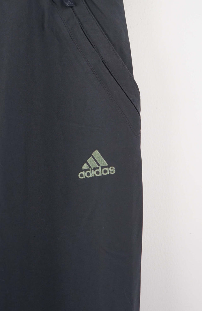 VINTAGE ADIDAS TRACK PANTS (L)