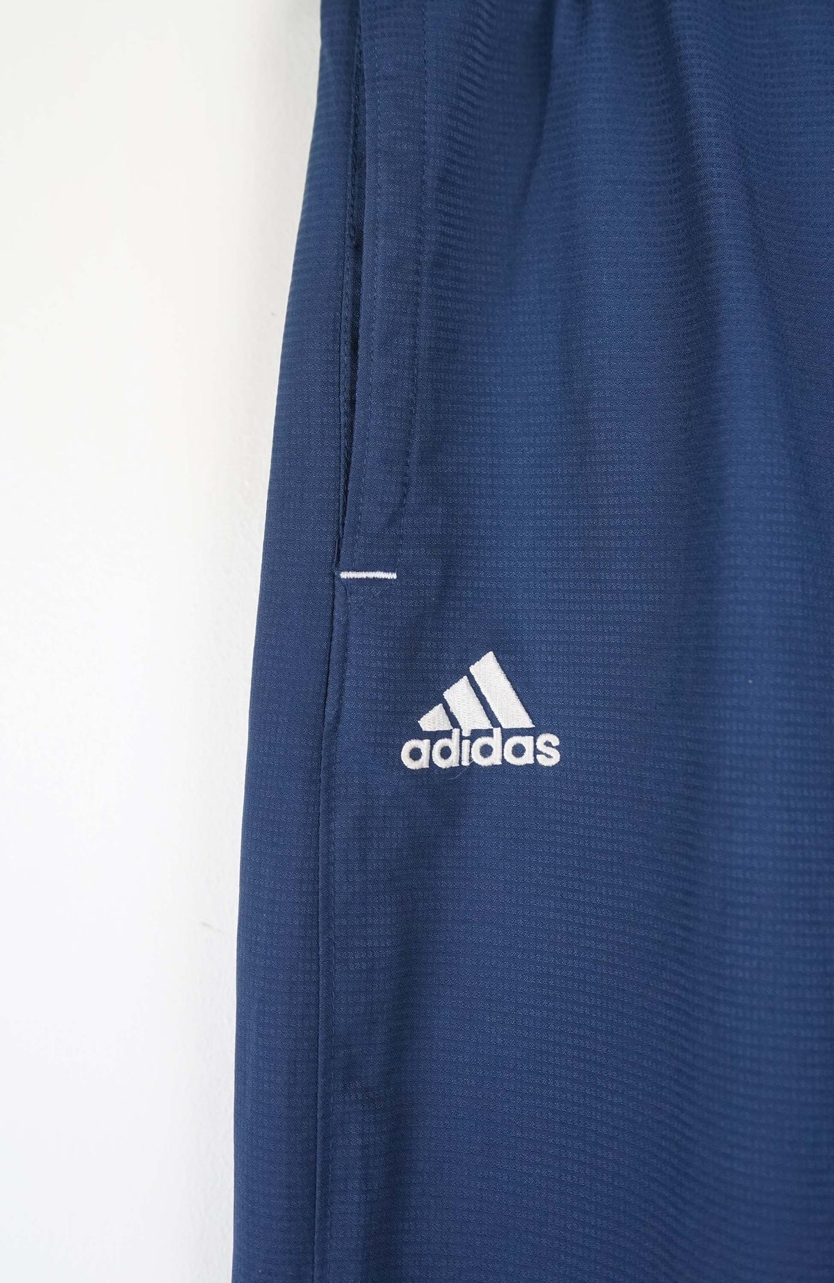 VINTAGE ADIDAS TRACK PANTS (M)