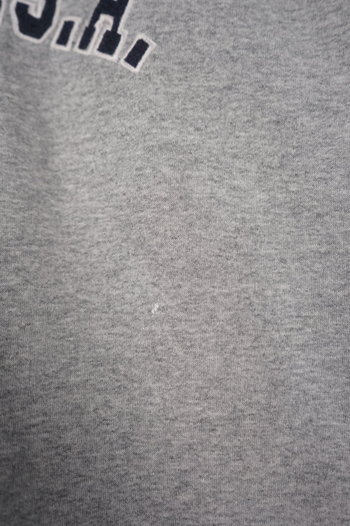 VINTAGE GUESS SWEATER (S)