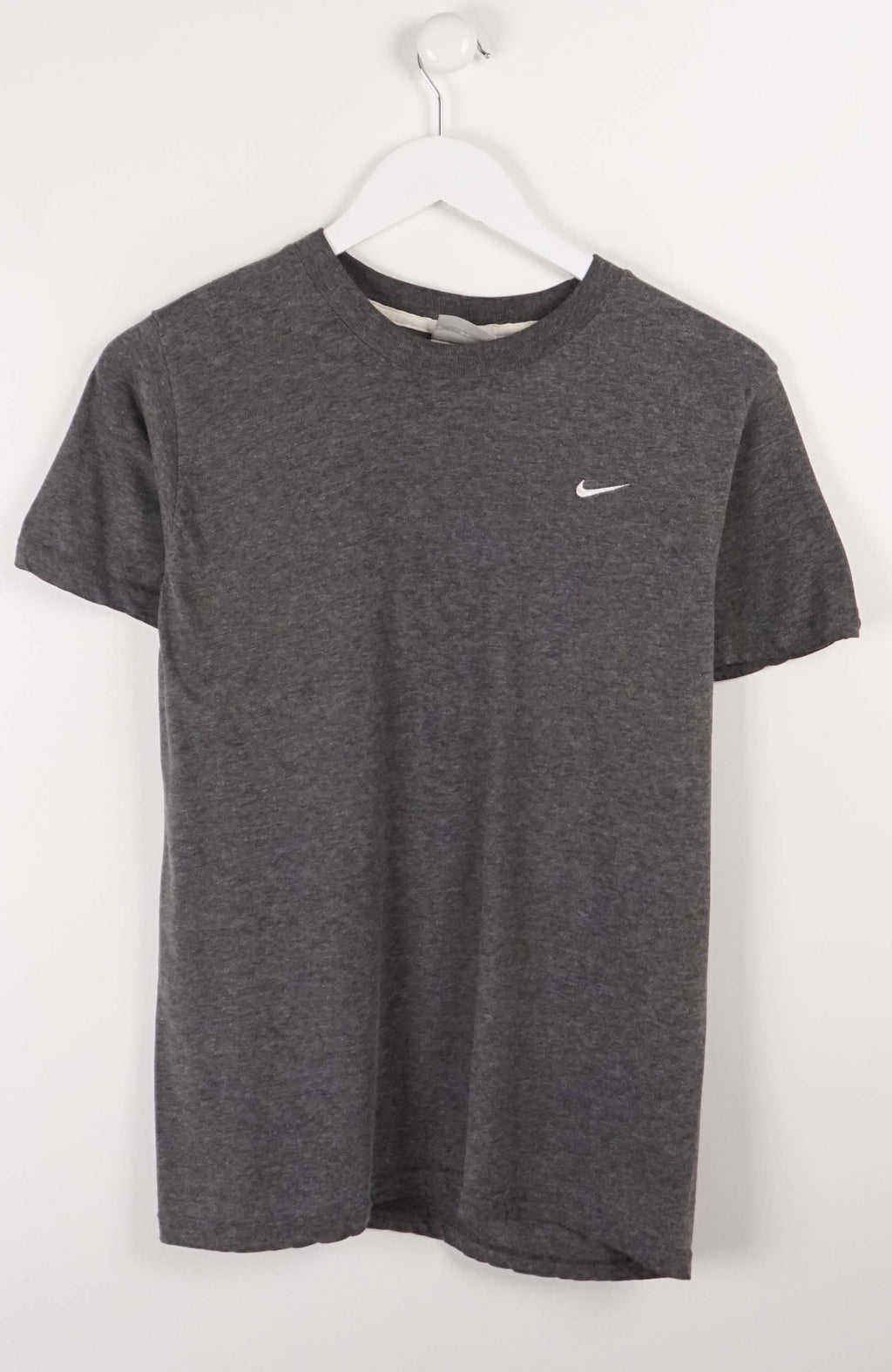 VINTAGE NIKE T-SHIRT (XS)