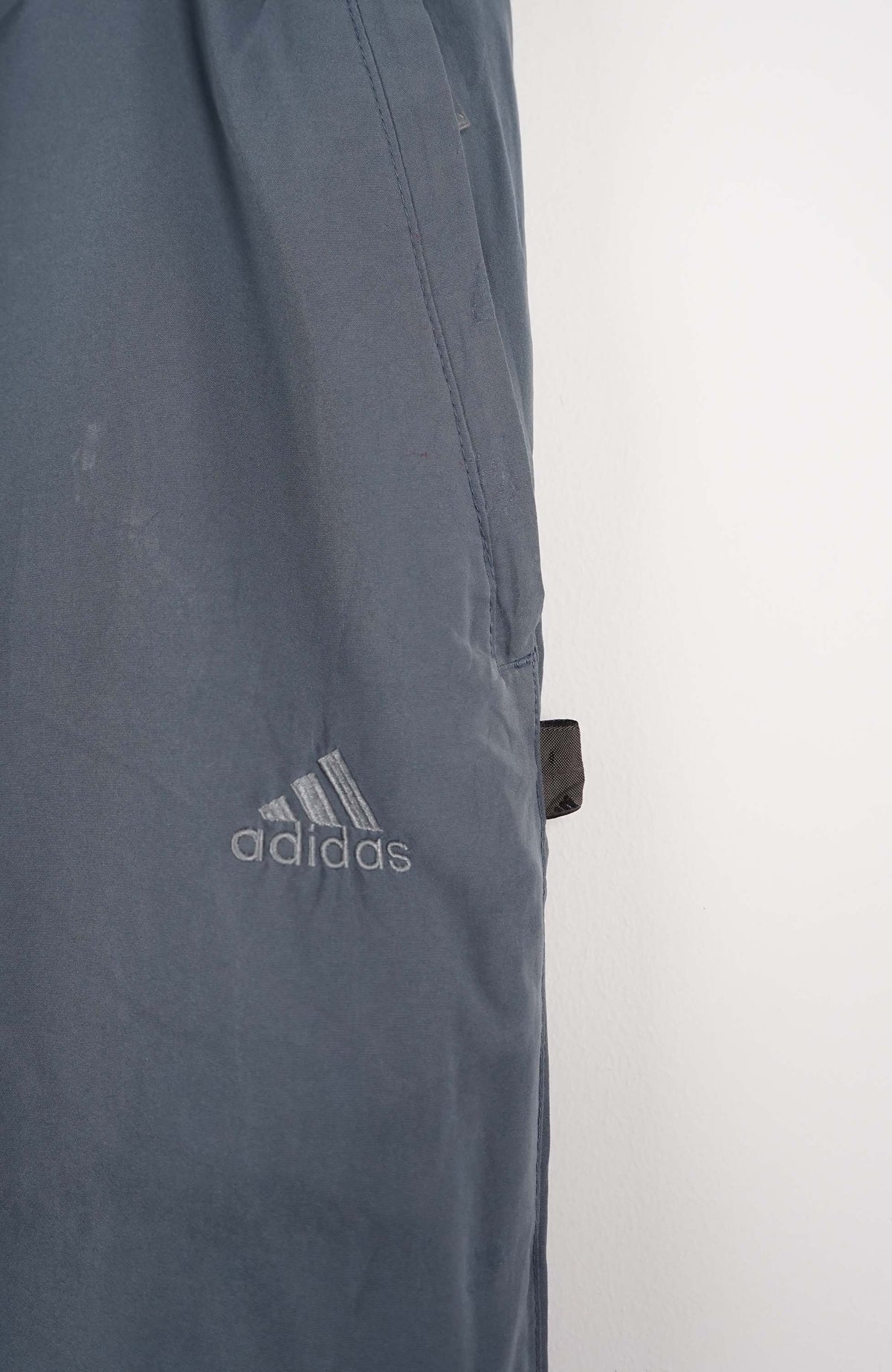 VINTAGE ADIDAS TRACK PANTS (XL)