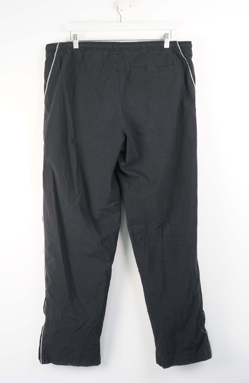 VINTAGE NIKE TRACK PANTS (XXL)