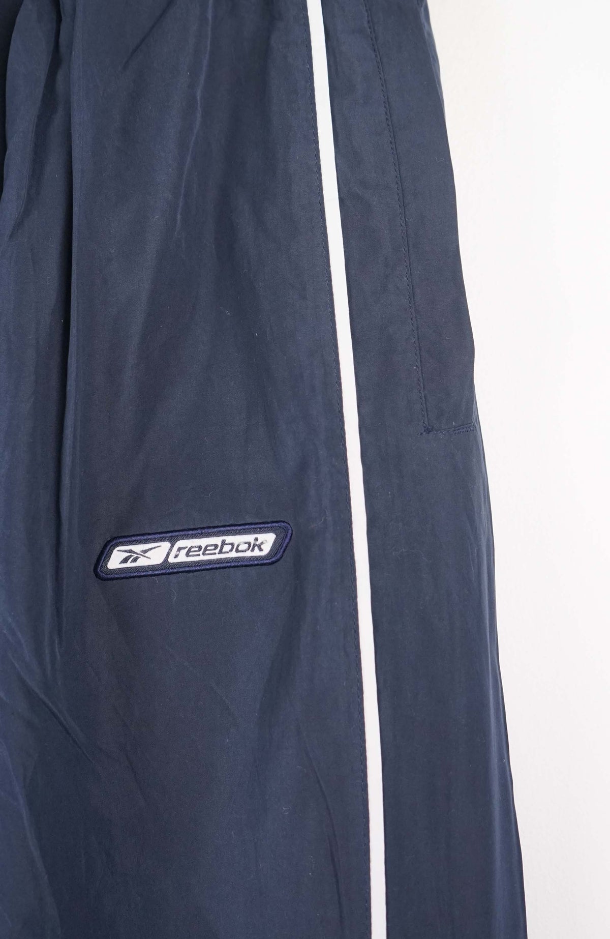 VINTAGE REEBOK TRACK PANTS (M)