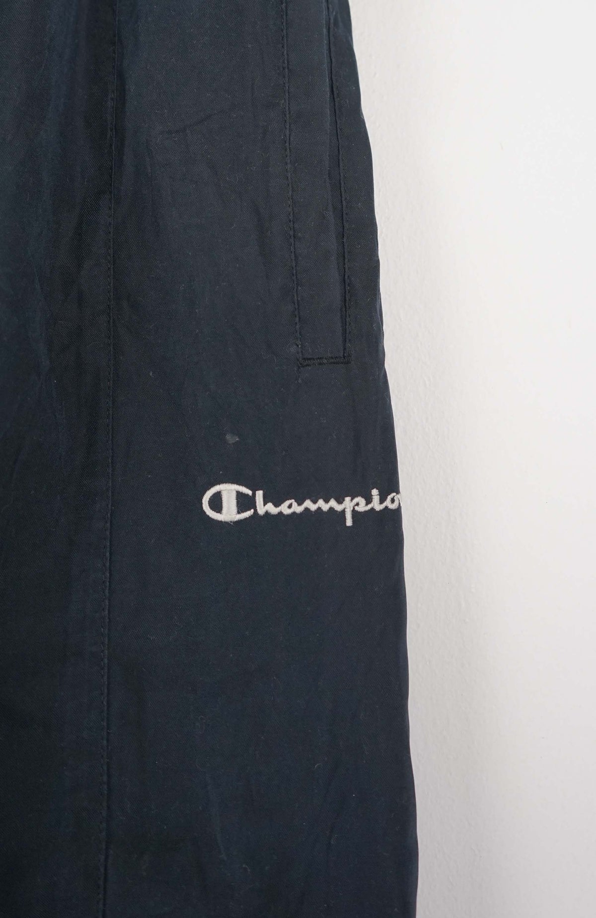 VINTAGE CHAMPION TRACK PANTS (M)