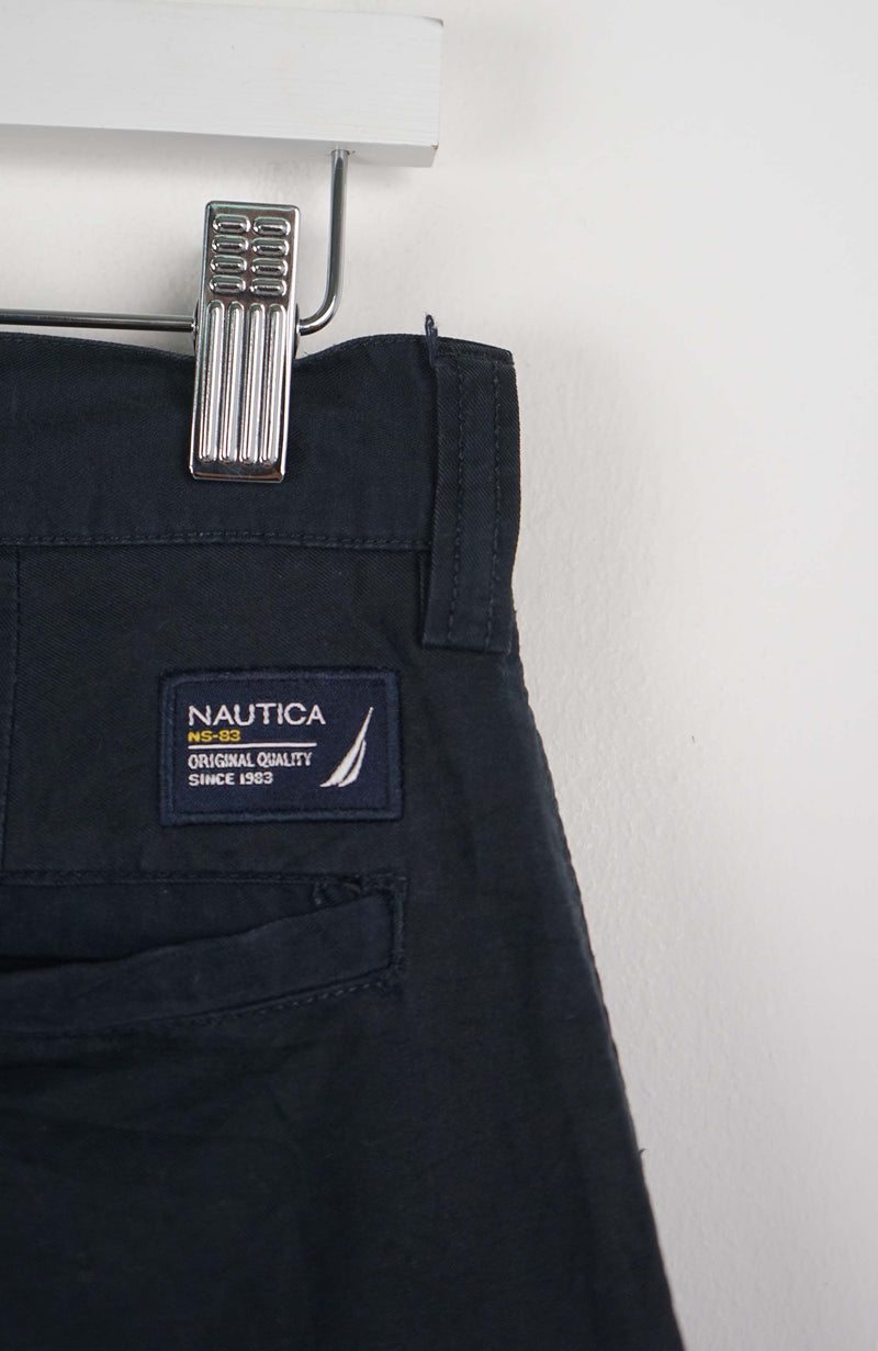 VINTAGE NAUTICA CARGO SHORTS W32