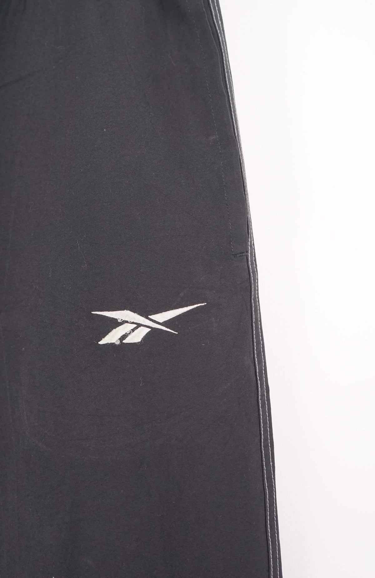 VINTAGE REEBOK TRACK PANTS (XL)
