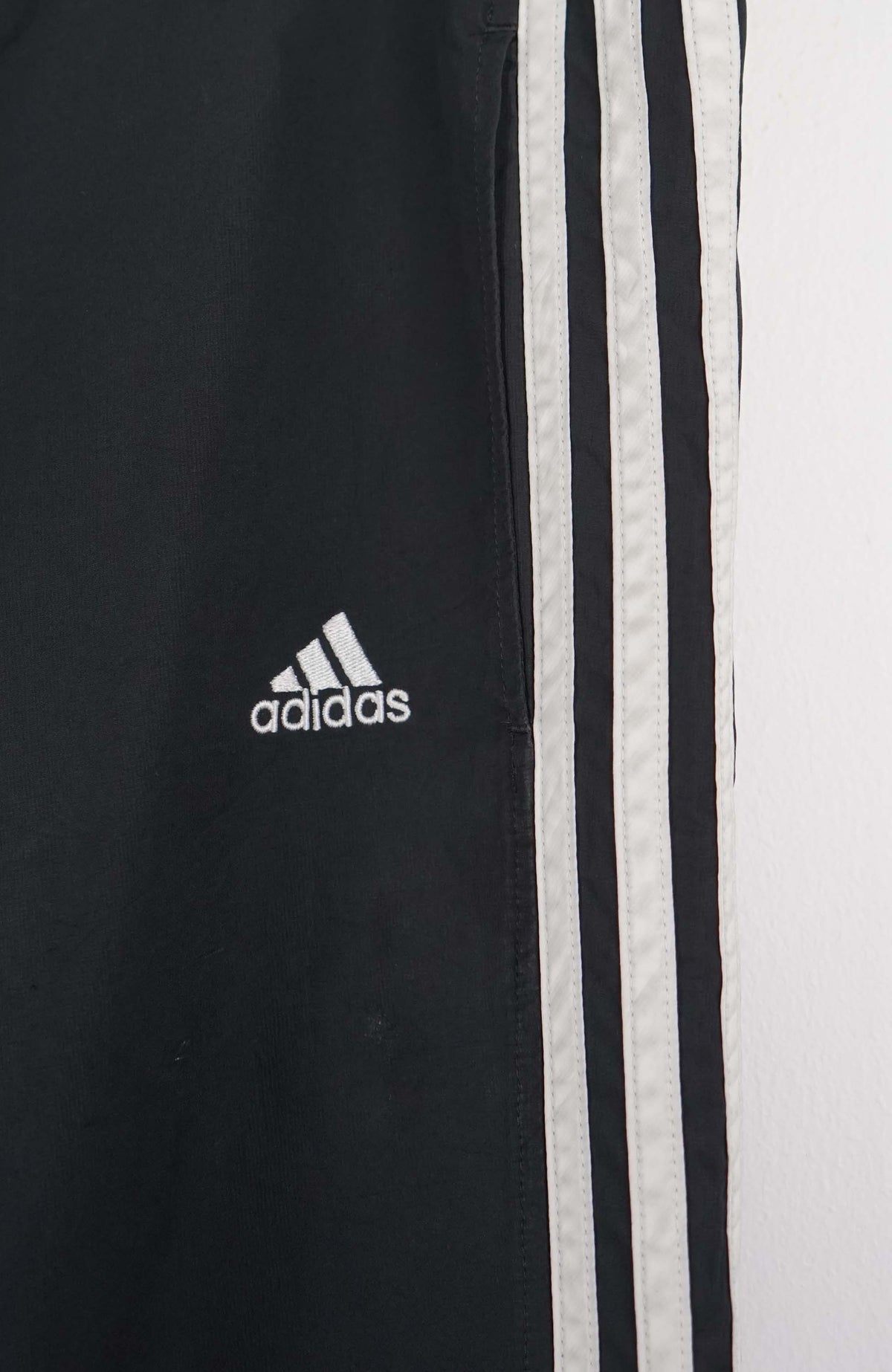 VINTAGE ADIDAS TRACK PANTS (XL)