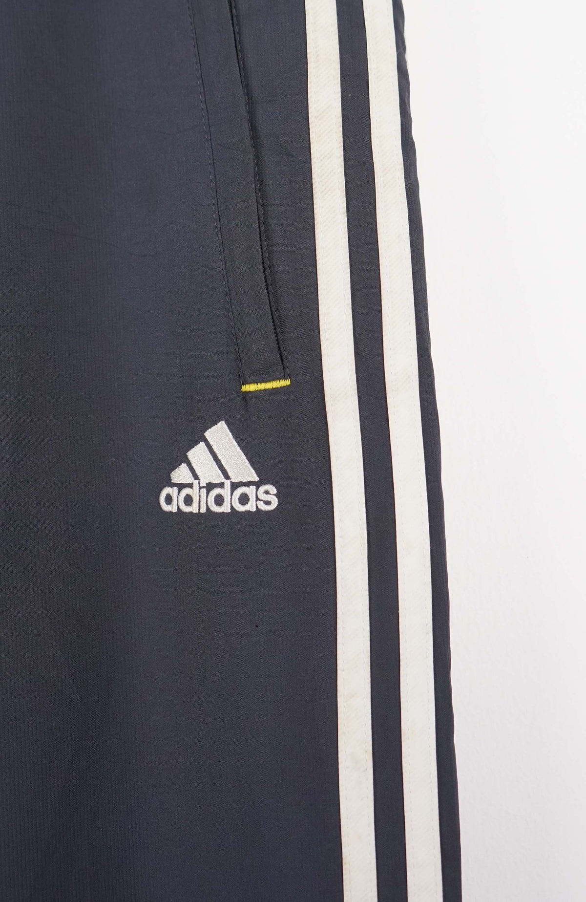 VINTAGE ADIDAS TRACK PANTS (XL)
