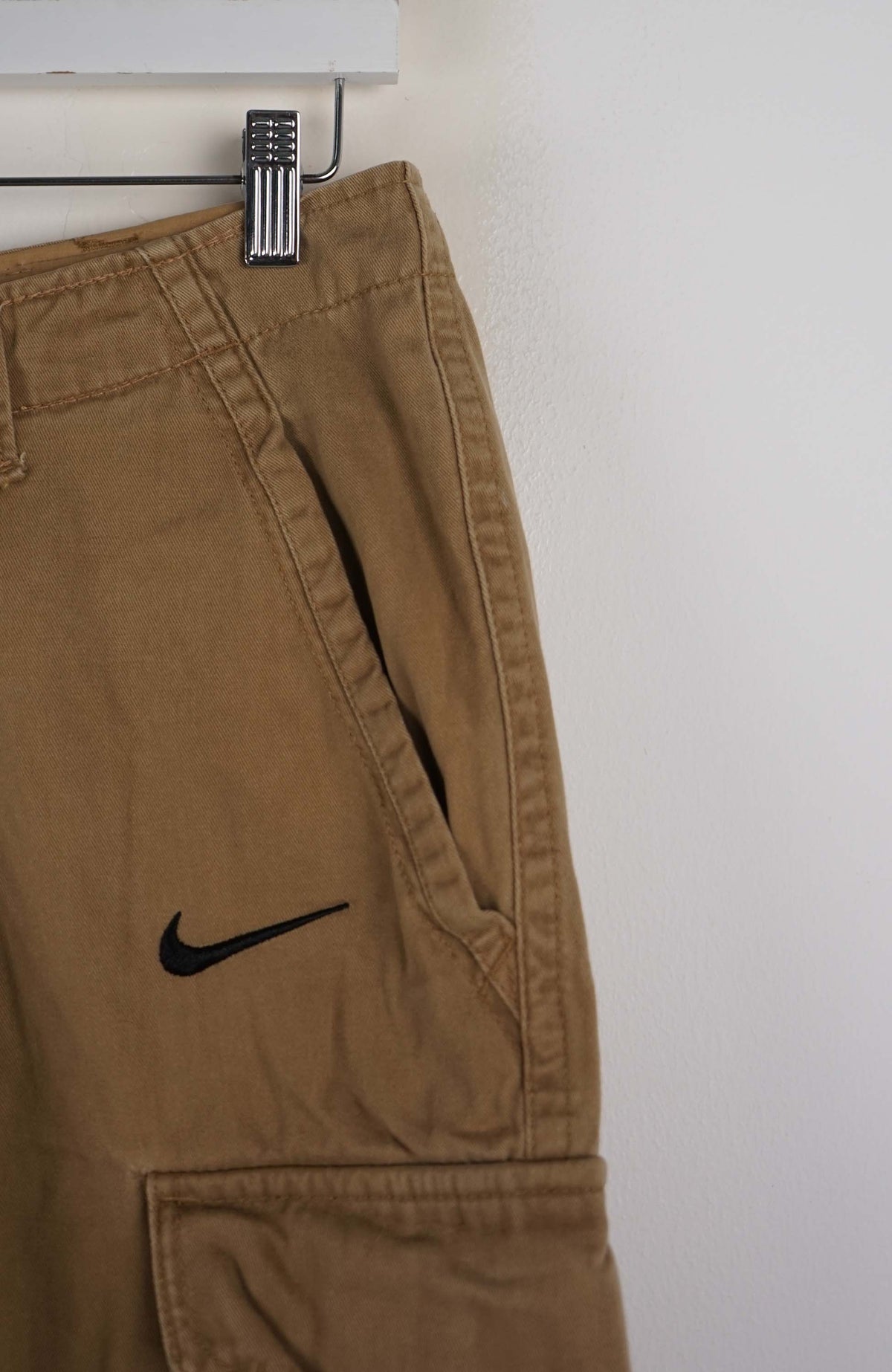 VINTAGE REWORK CARGO SHORTS W30