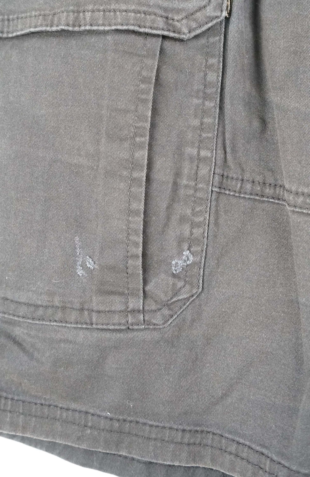 VINTAGE REWORK CARGO SHORTS W29