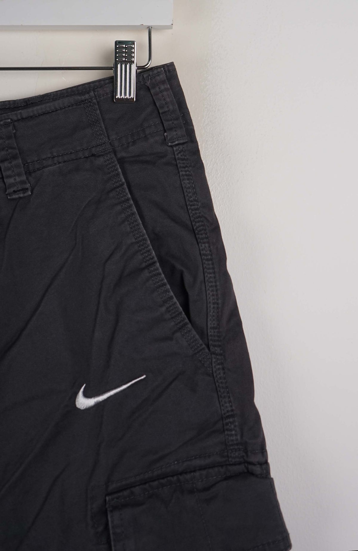 VINTAGE REWORK CARGO SHORTS W29