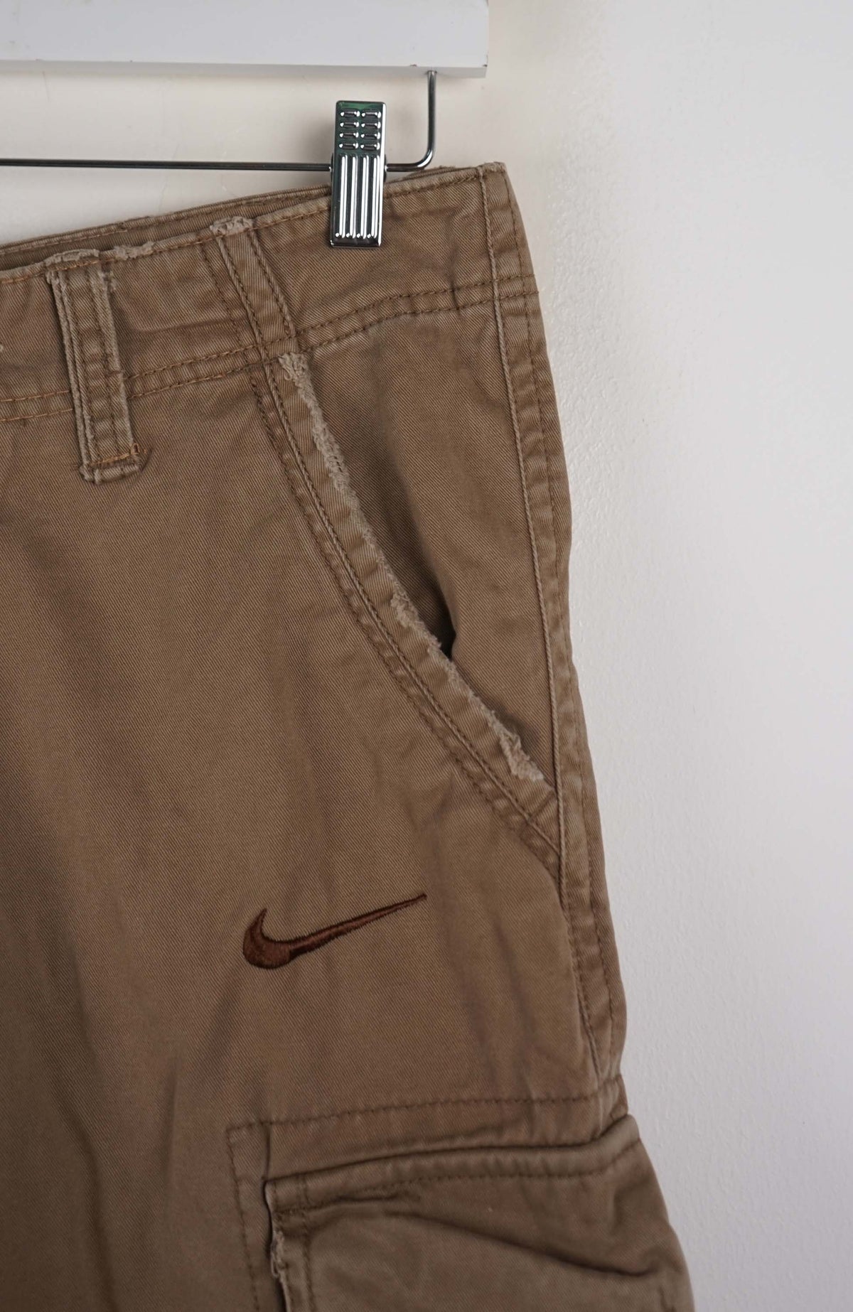 VINTAGE REWORK CARGO SHORTS W30