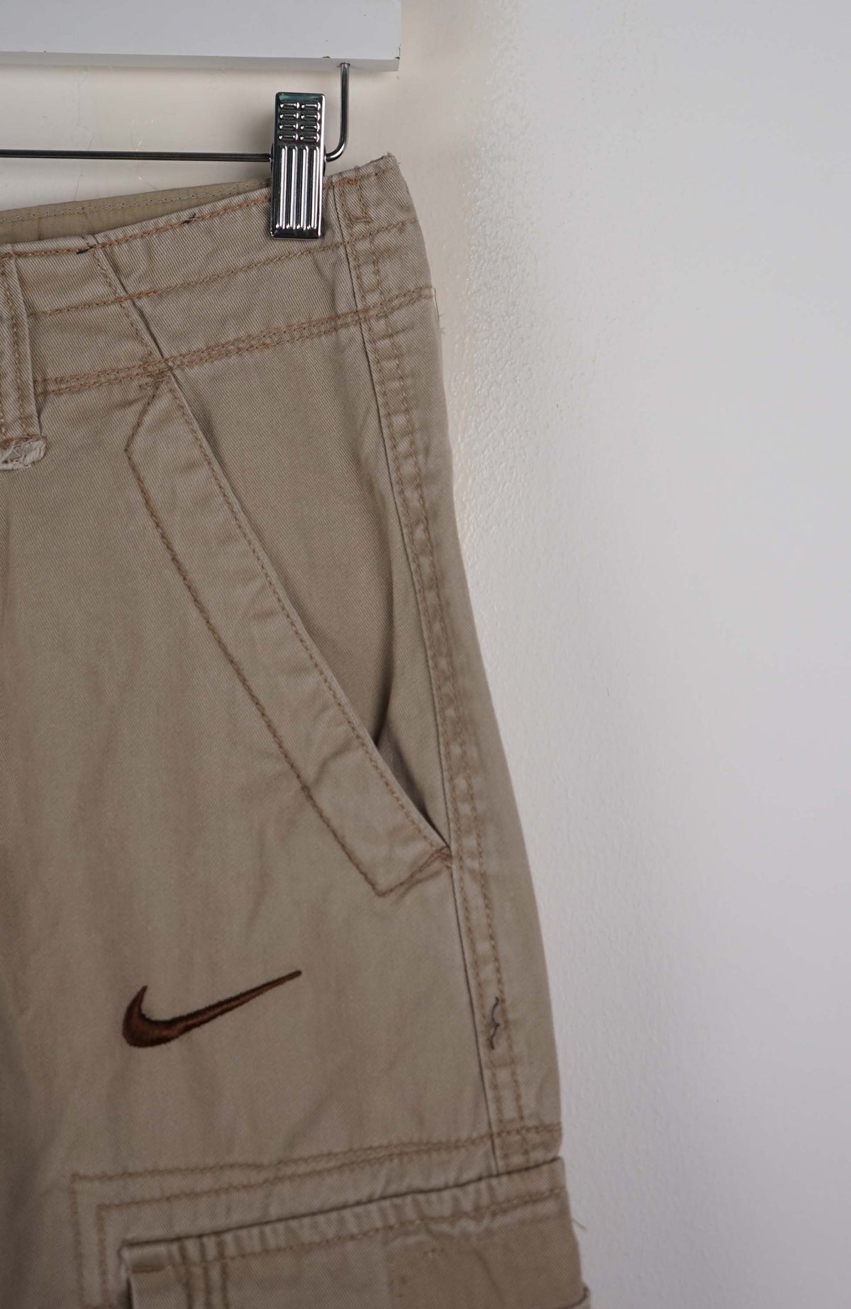 VINTAGE REWORK CARGO SHORTS W28