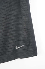 VINTAGE NIKE SHORTS W32