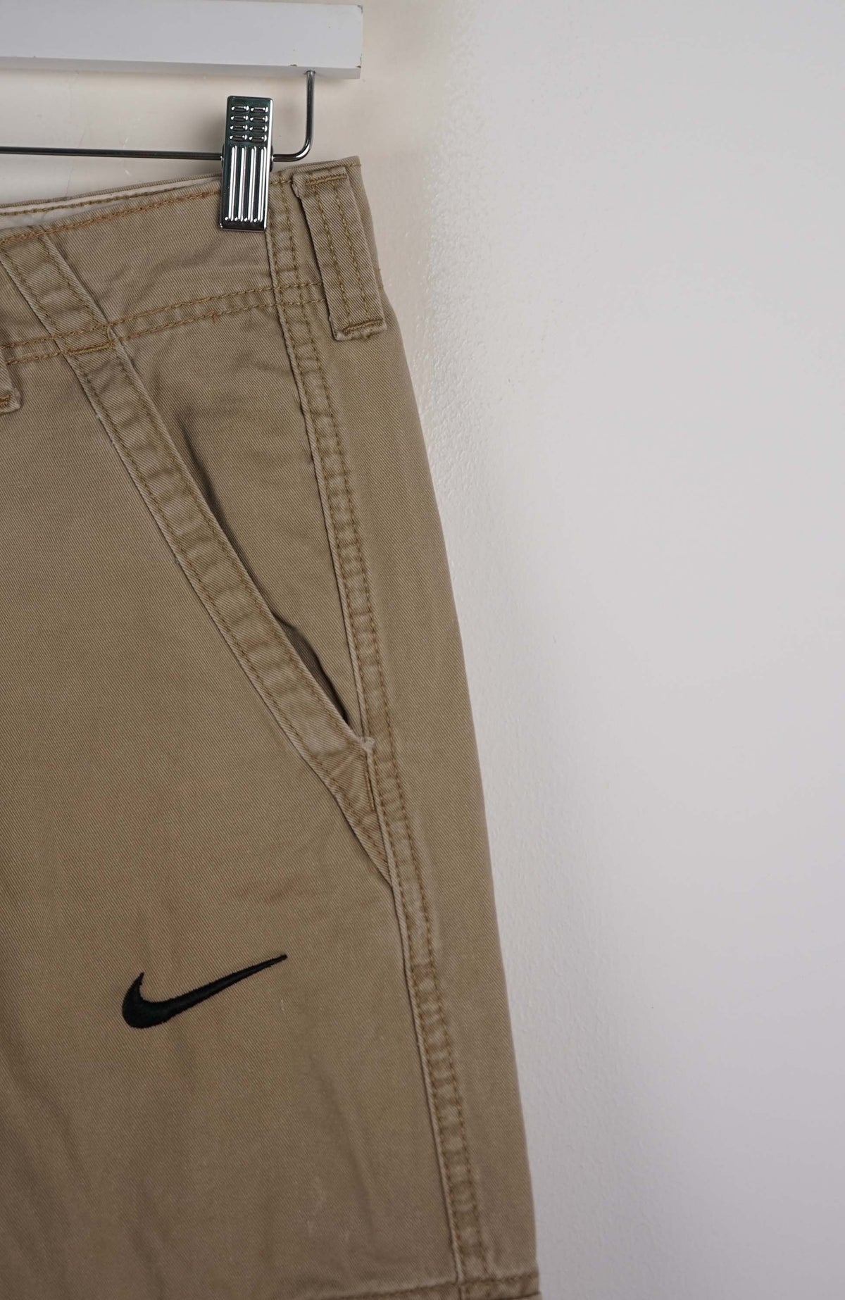 VINTAGE REWORK CARGO SHORTS W29