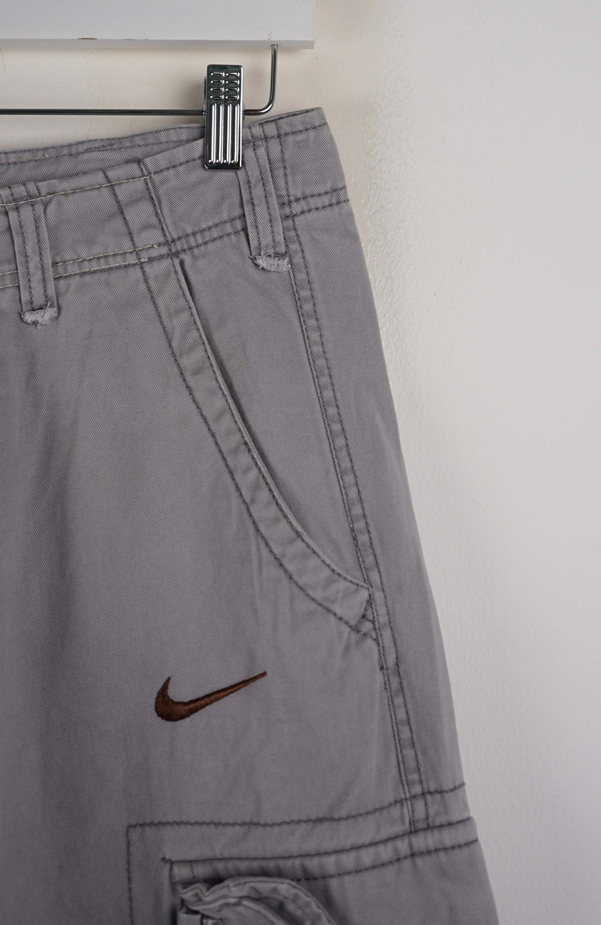 VINTAGE REWORK CARGO SHORTS W30