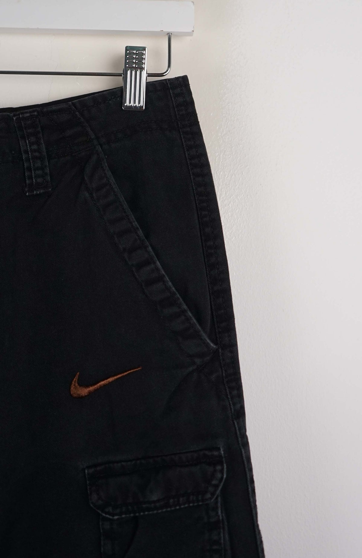 VINTAGE REWORK CARGO SHORTS W30