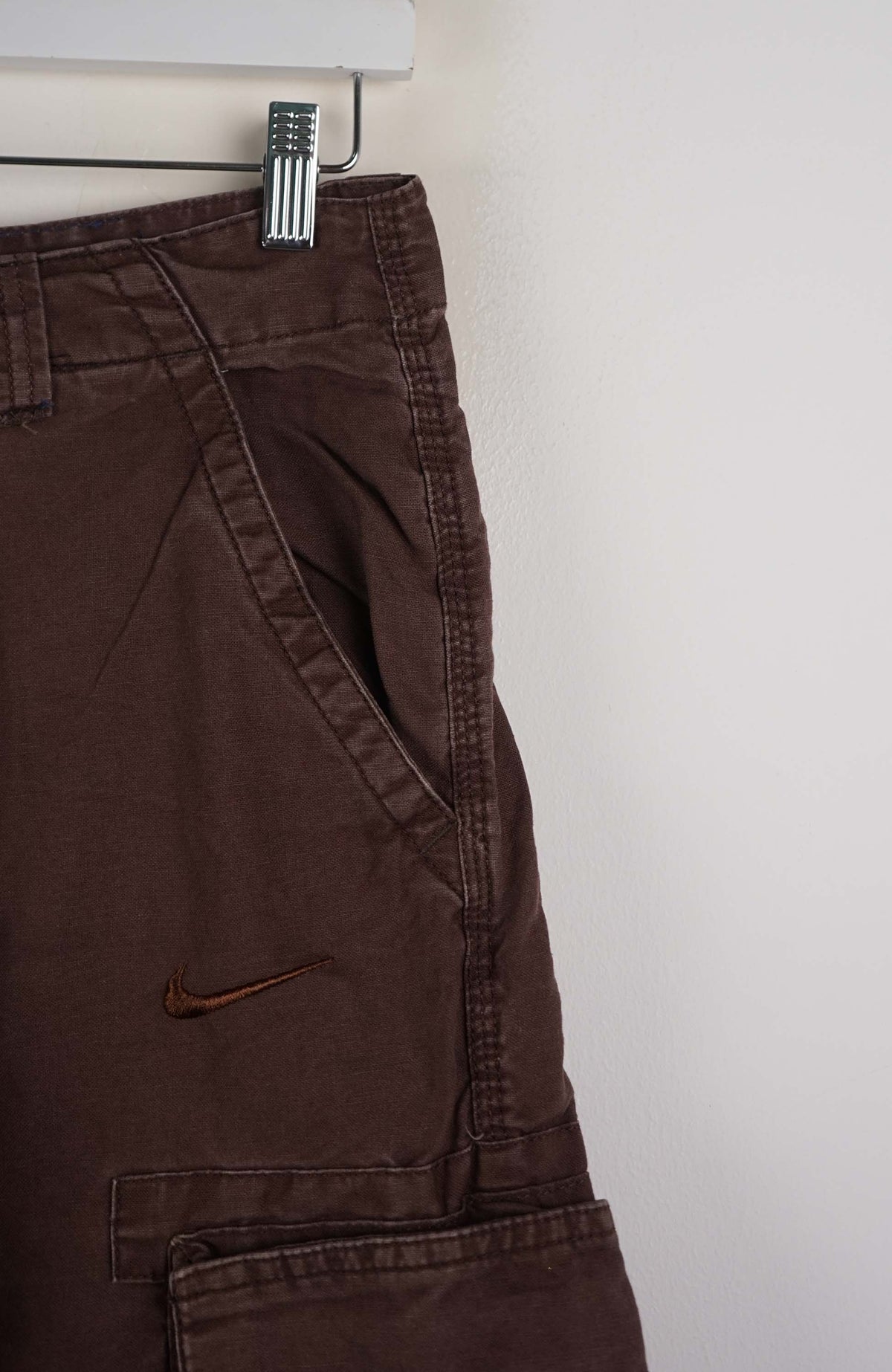 VINTAGE REWORK CARGO SHORTS W28