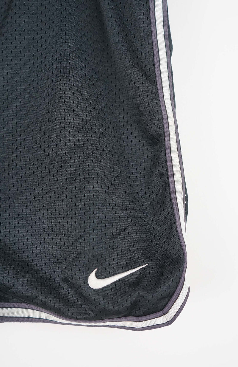VINTAGE NIKE SHORTS W40