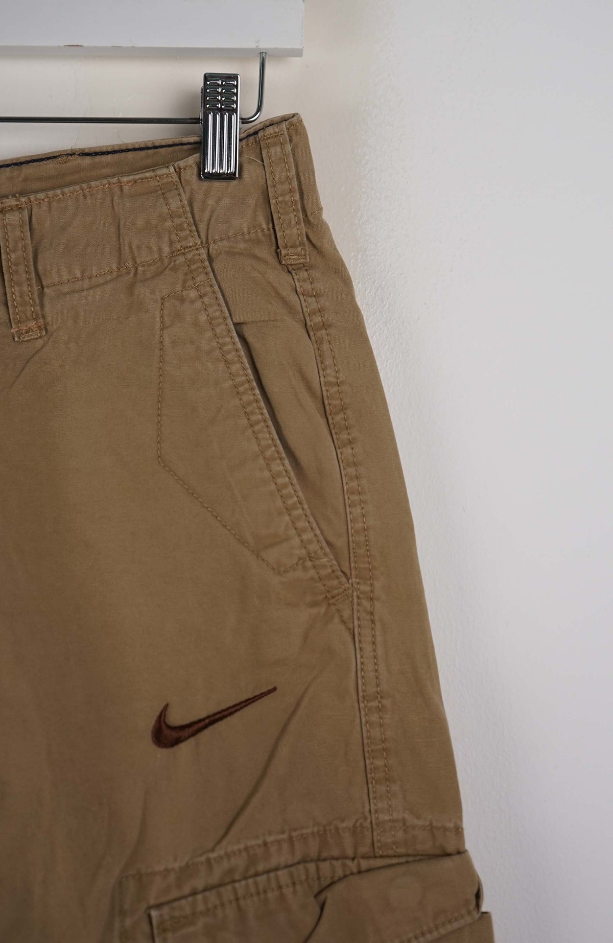 VINTAGE REWORK CARGO SHORTS W28