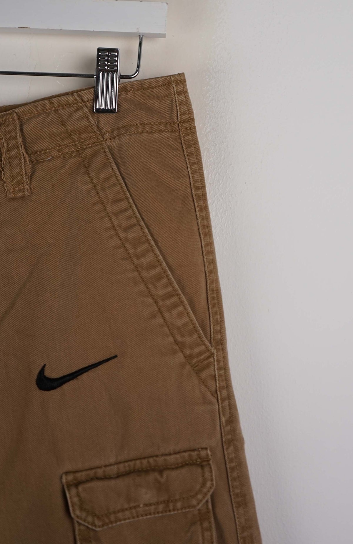 VINTAGE REWORK CARGO SHORTS W30