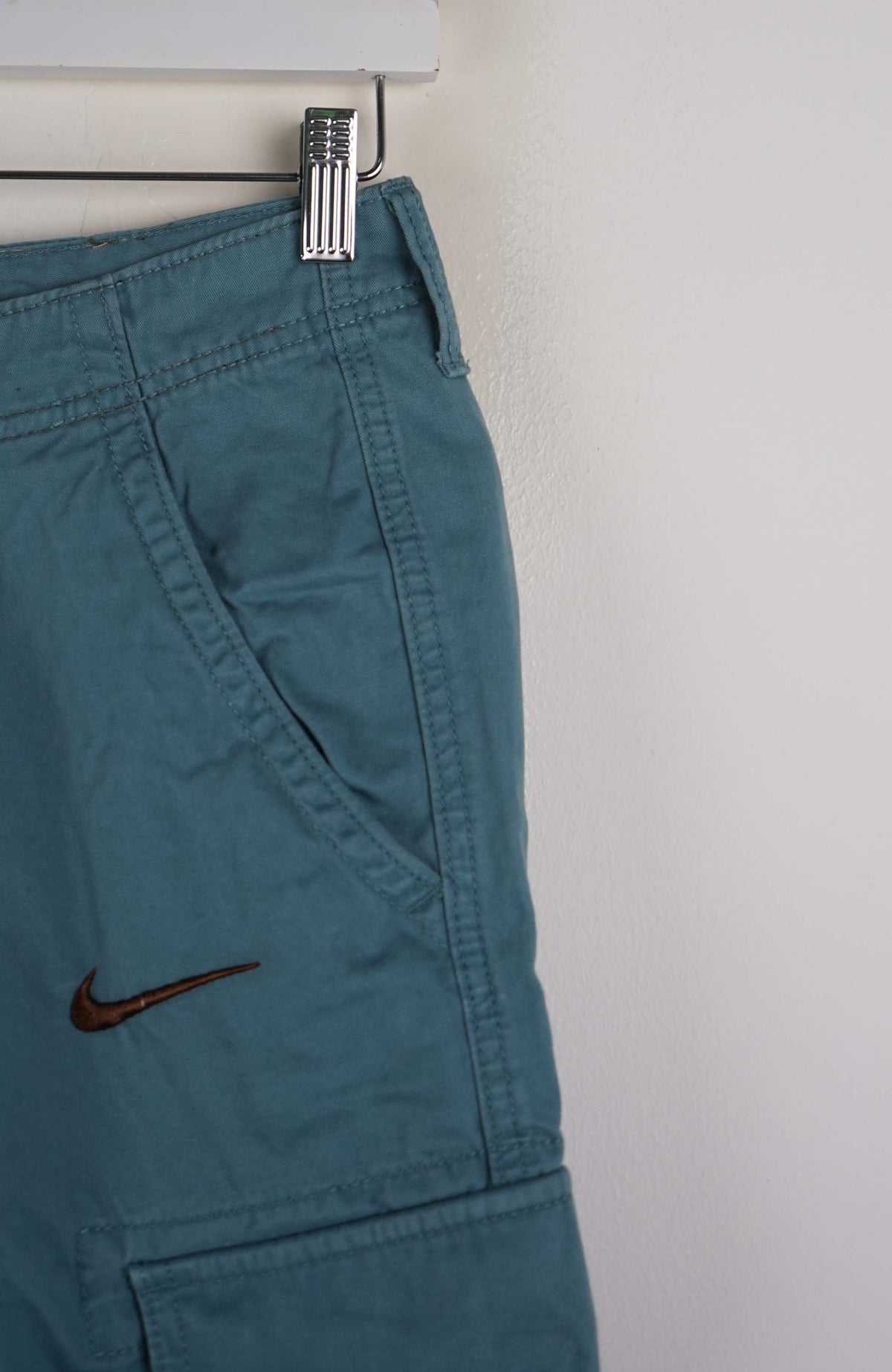 VINTAGE REWORK CARGO SHORTS W28