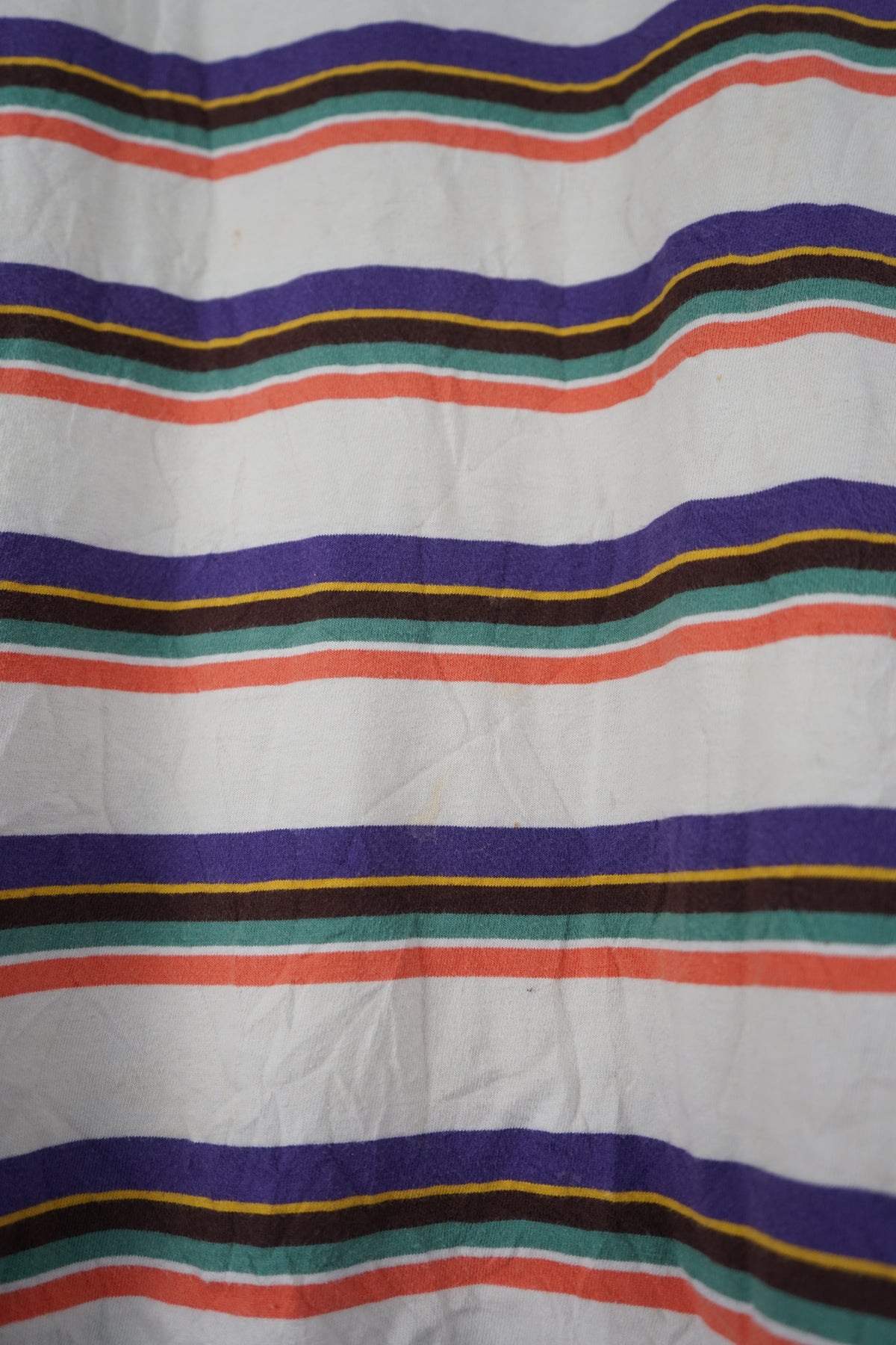 VINTAGE GUESS T-SHIRT (M)