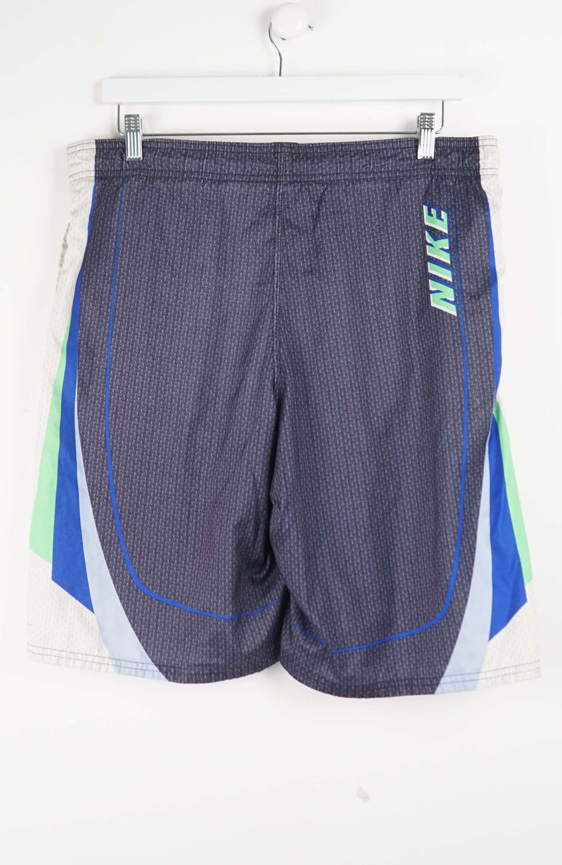 VINTAGE NIKE SHORTS W36