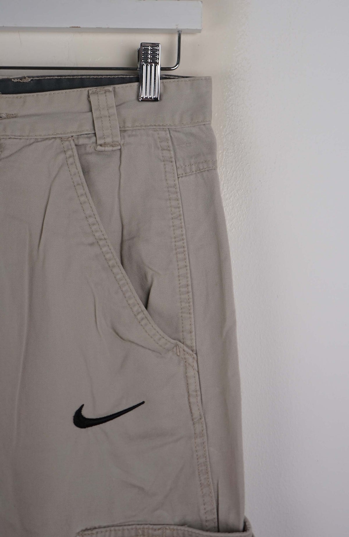 VINTAGE REWORK CARGO SHORTS W30