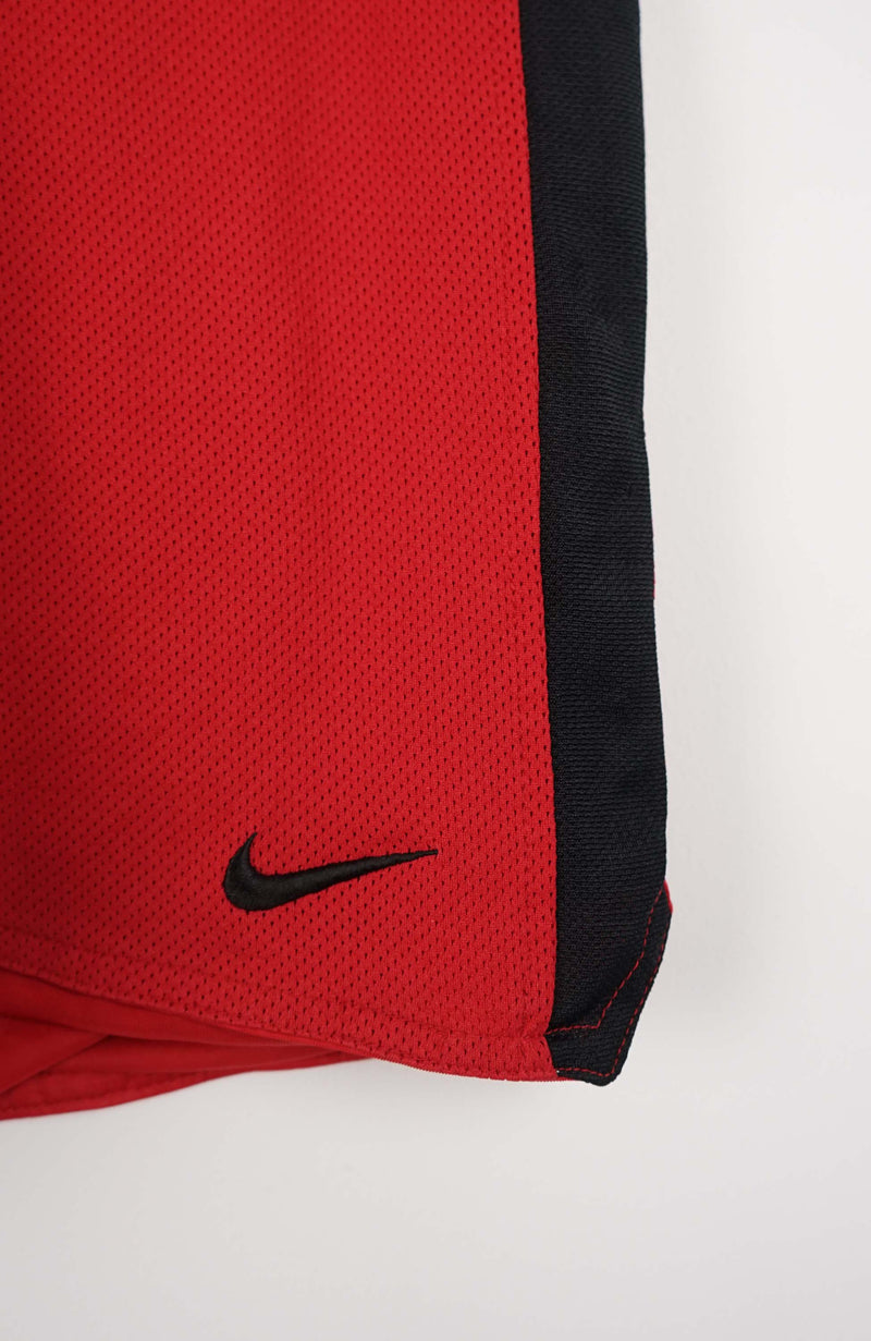 VINTAGE NIKE SHORTS W42