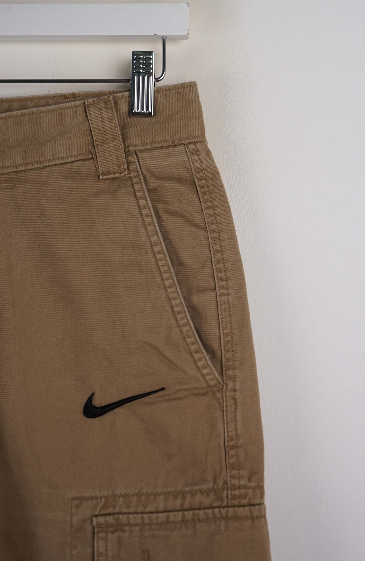VINTAGE REWORK CARGO SHORTS W30