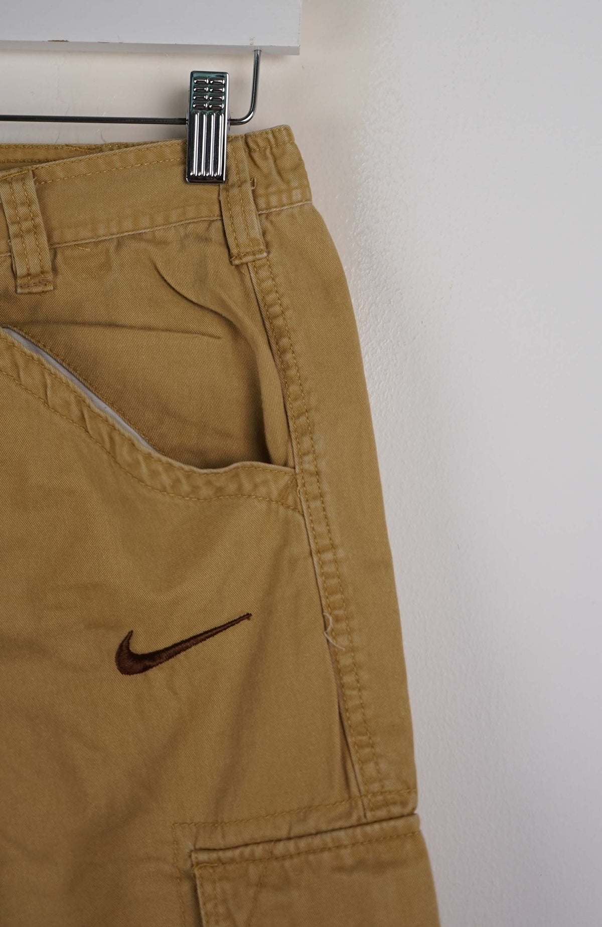 VINTAGE REWORK CARGO SHORTS W28