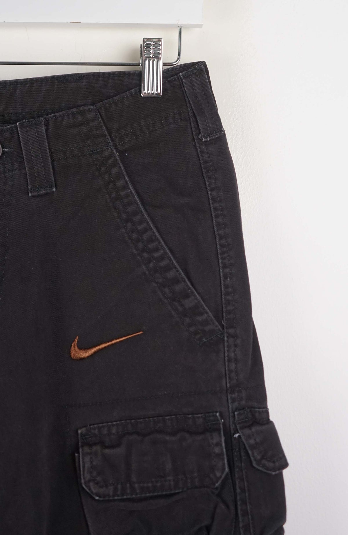VINTAGE REWORK CARGO SHORTS W29