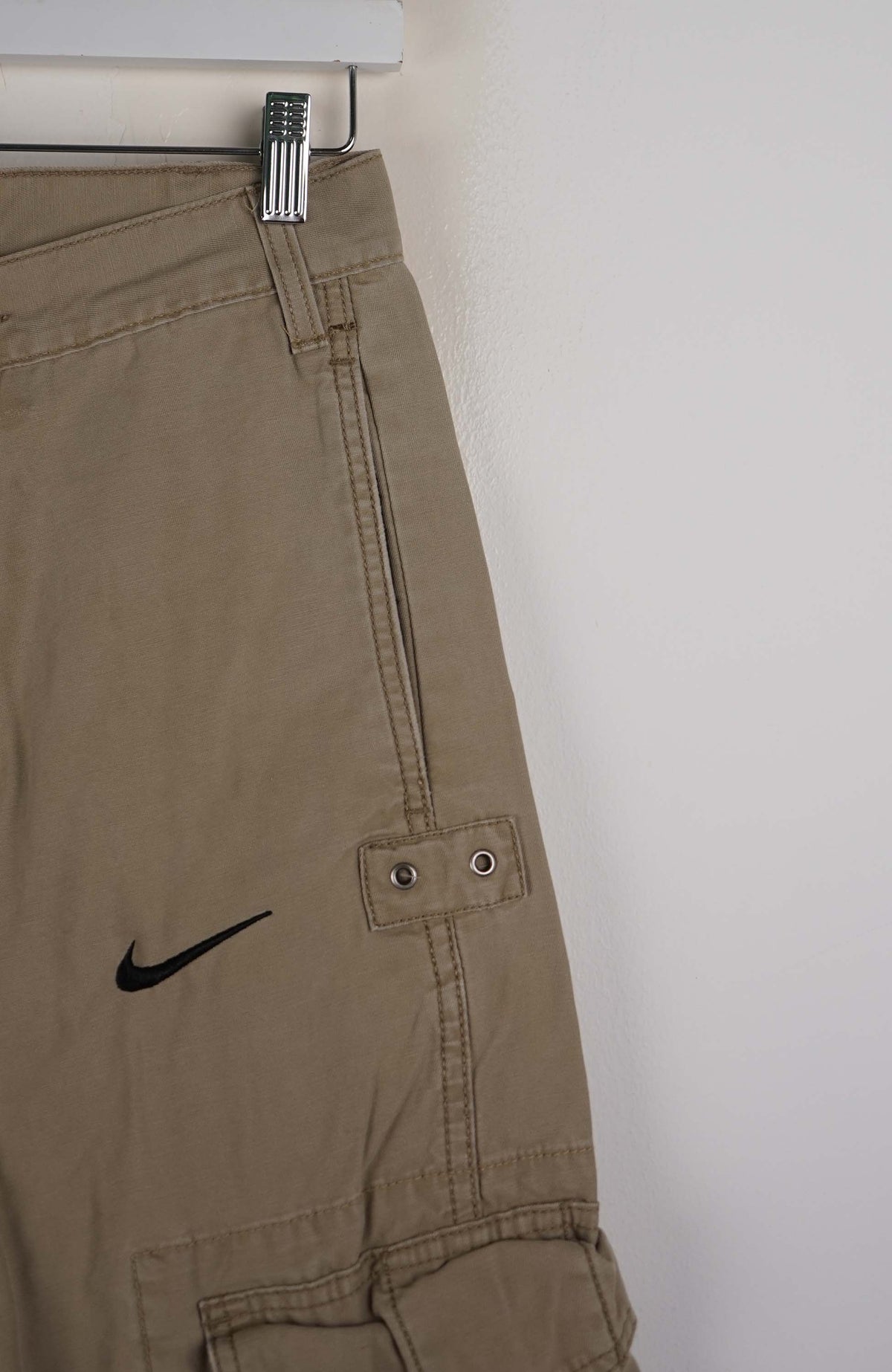 VINTAGE REWORK CARGO SHORTS W28
