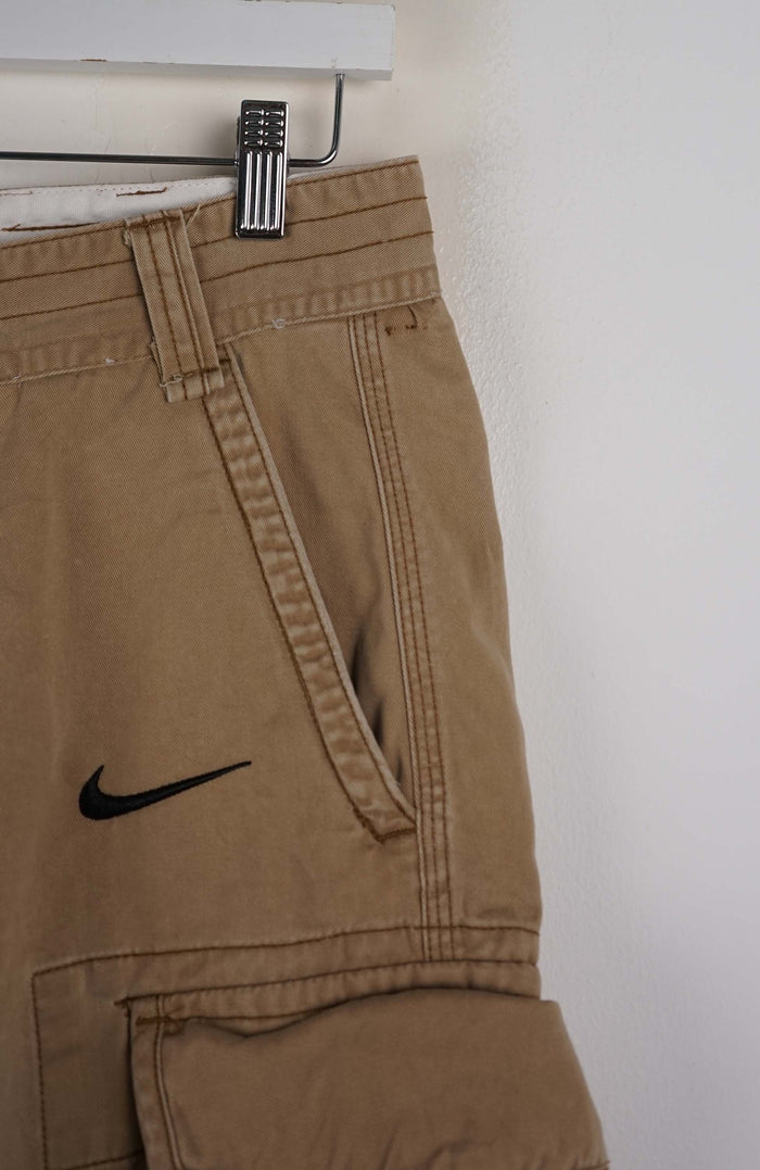 VINTAGE REWORK CARGO SHORTS W31