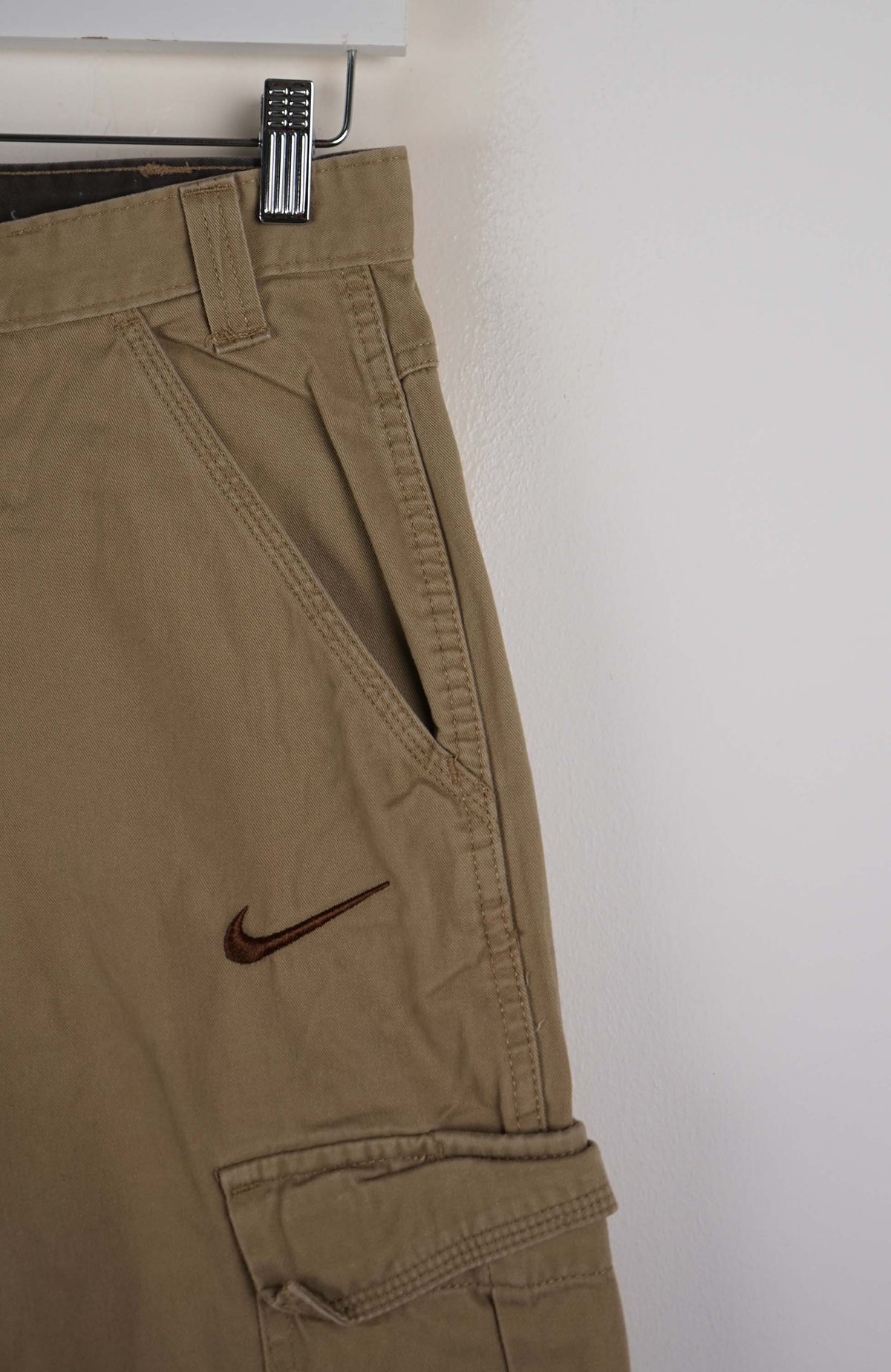VINTAGE REWORK CARGO SHORTS W29