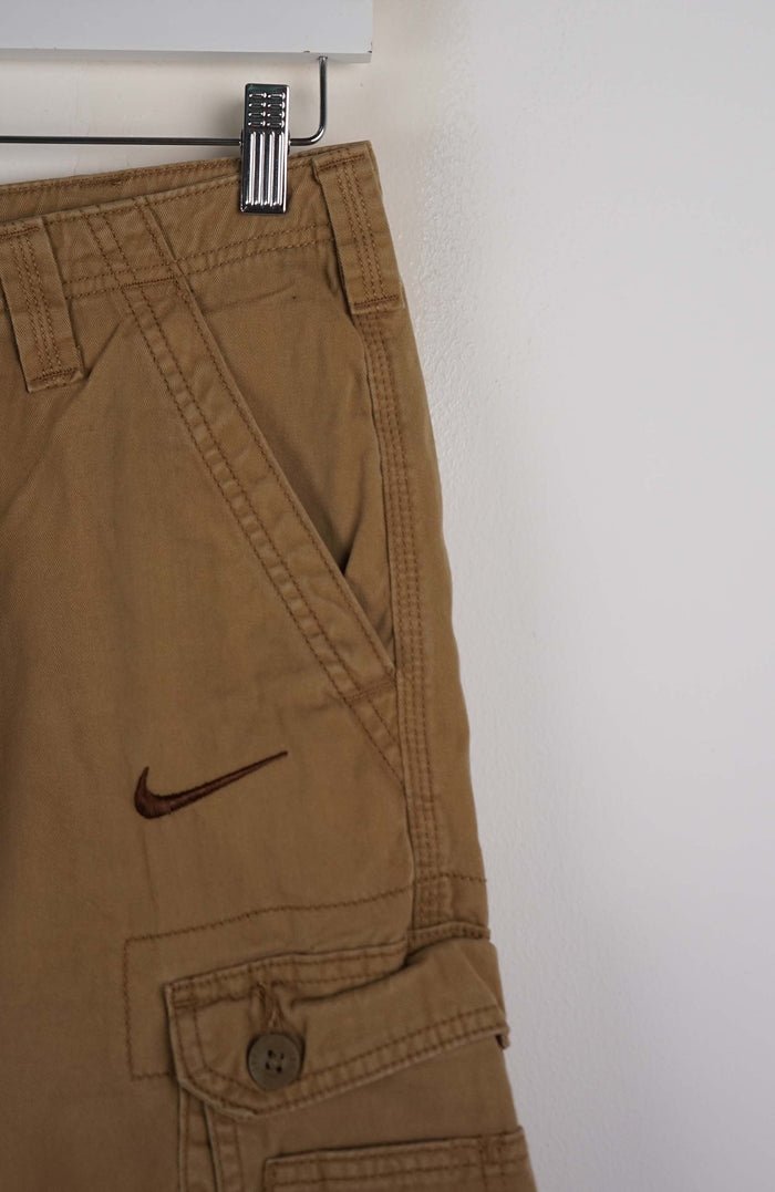VINTAGE REWORK CARGO SHORTS W29