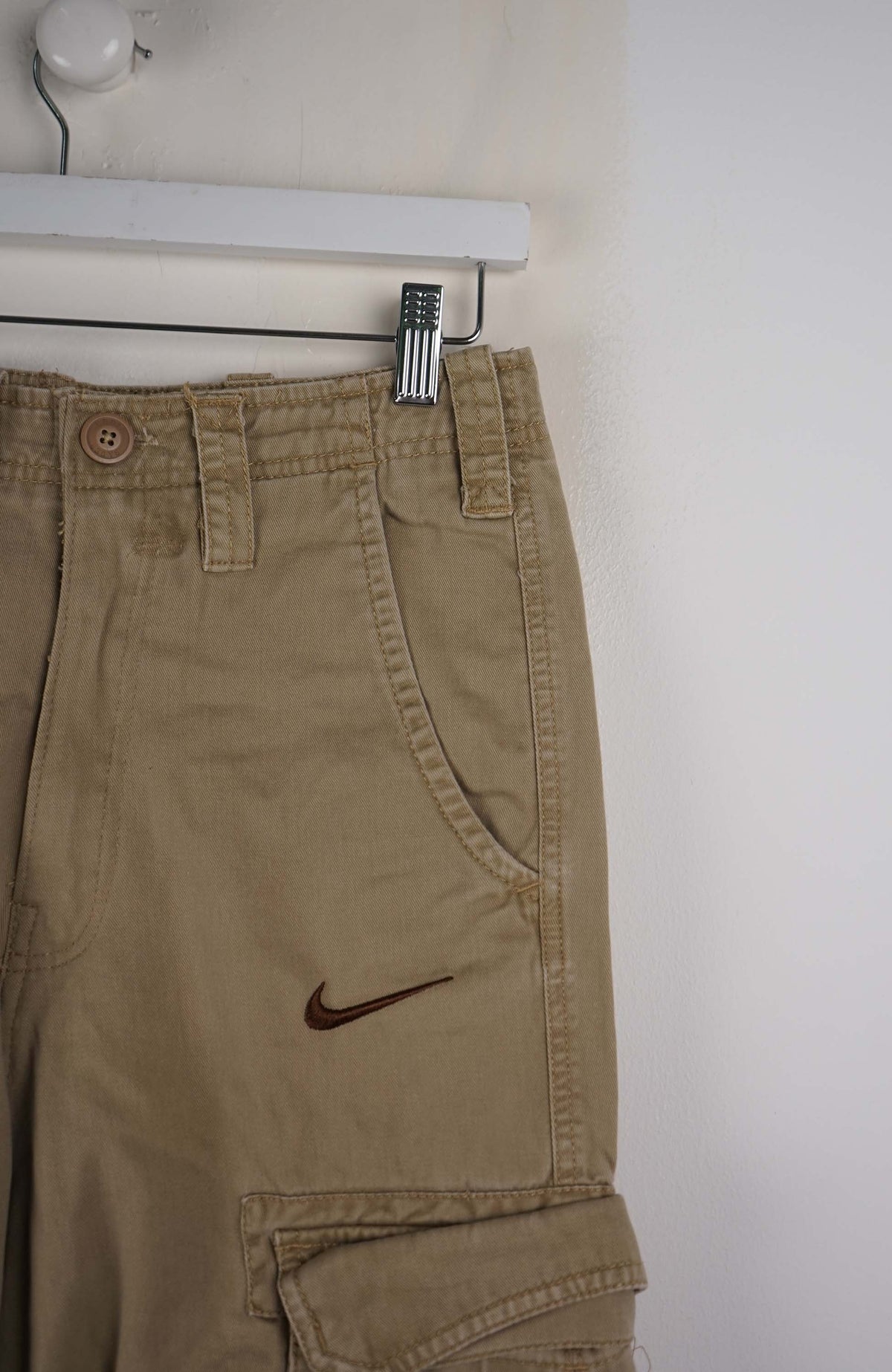 VINTAGE REWORK CARGO SHORTS W28