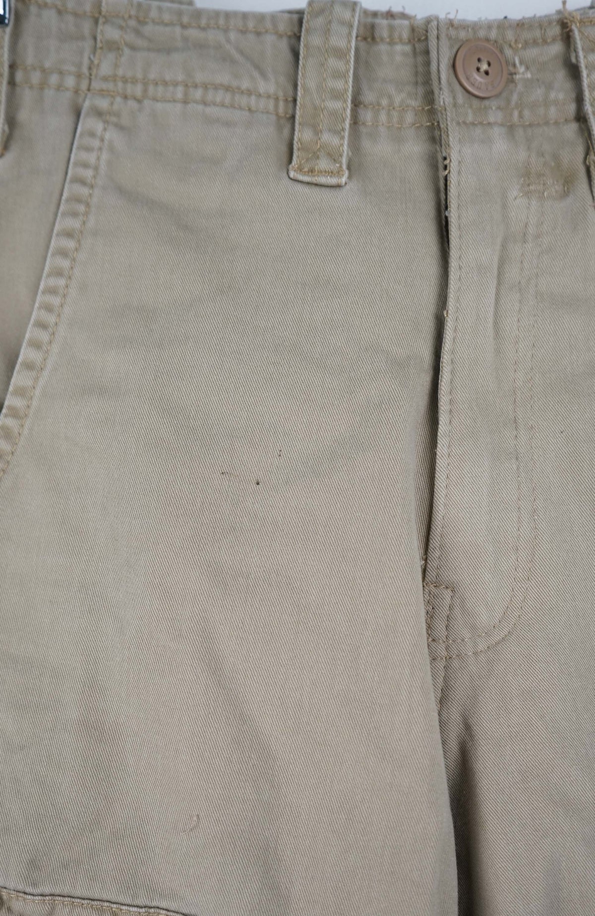 VINTAGE REWORK CARGO SHORTS W28
